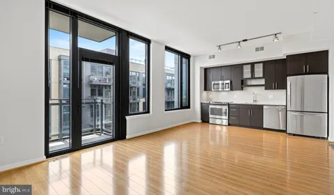 8300 Wisconsin Avenue Unit 1B-441, Bethesda, MD MLS: MDMC2179384