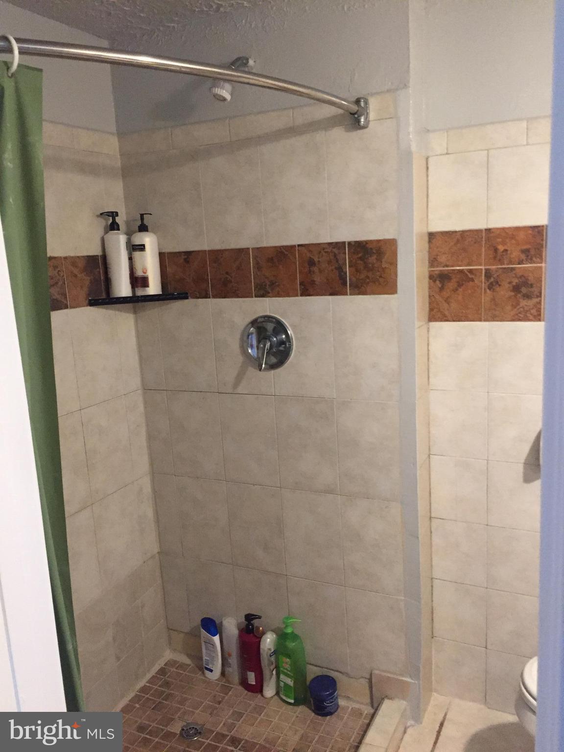 REFLECTION LAKE - Residential