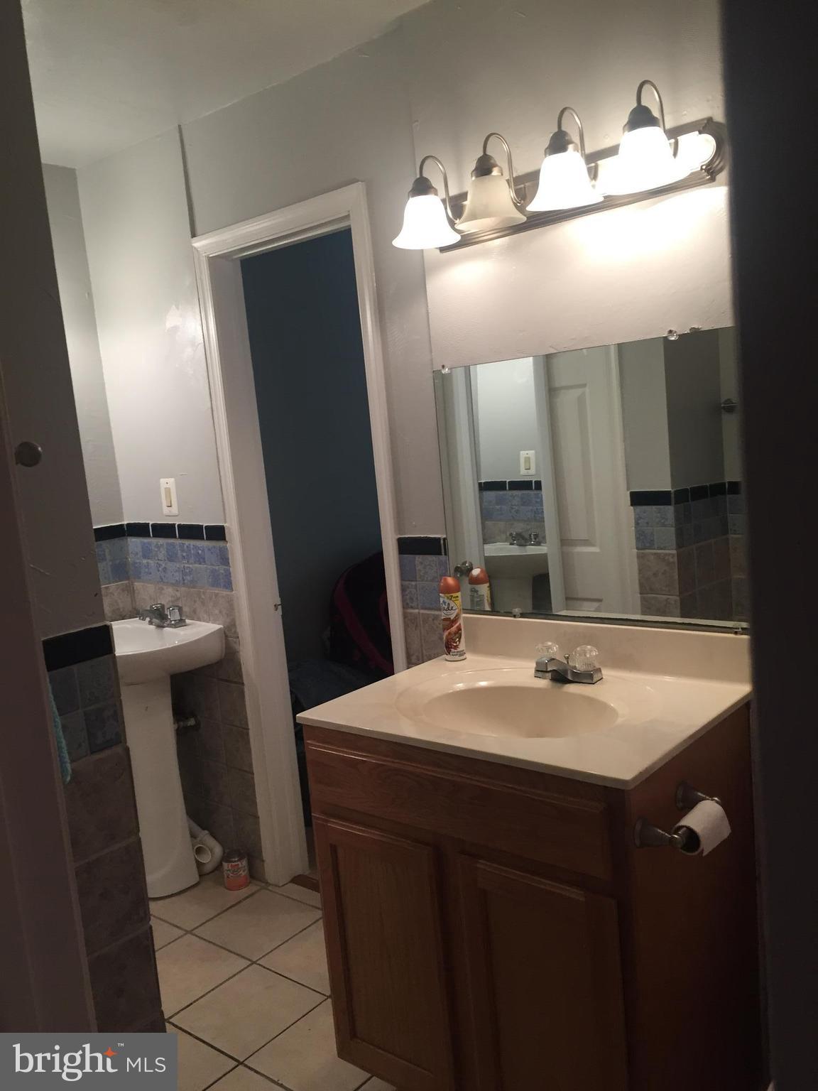 REFLECTION LAKE - Residential