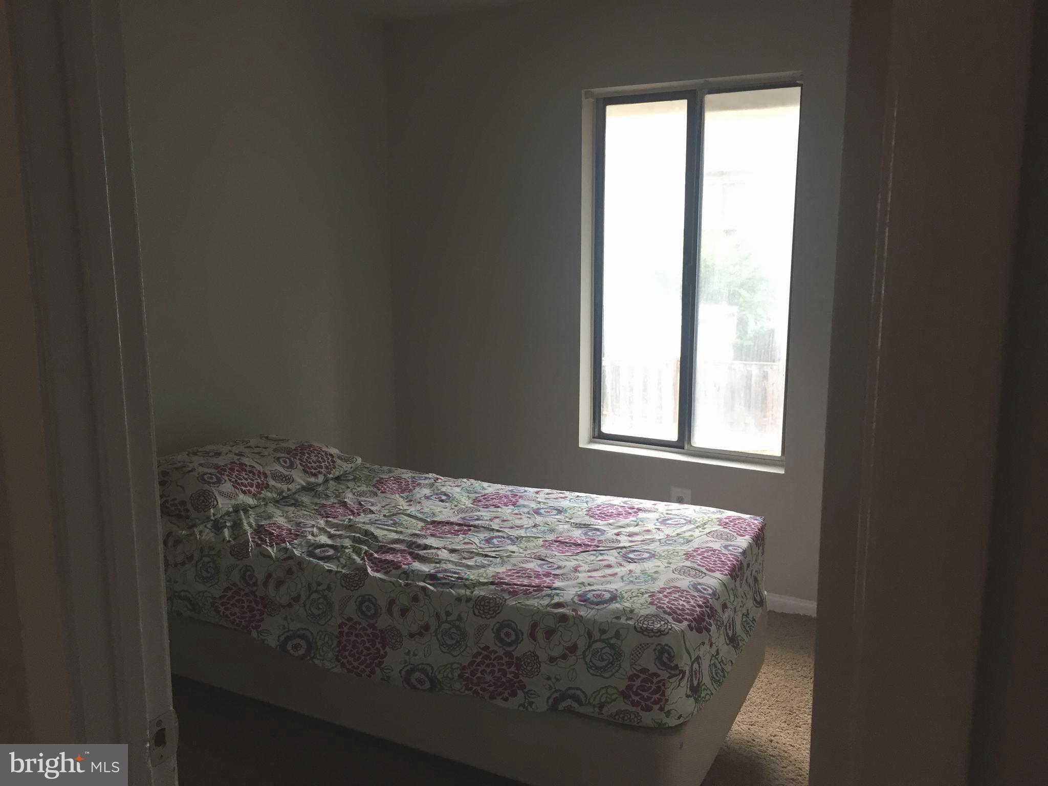 REFLECTION LAKE - Residential