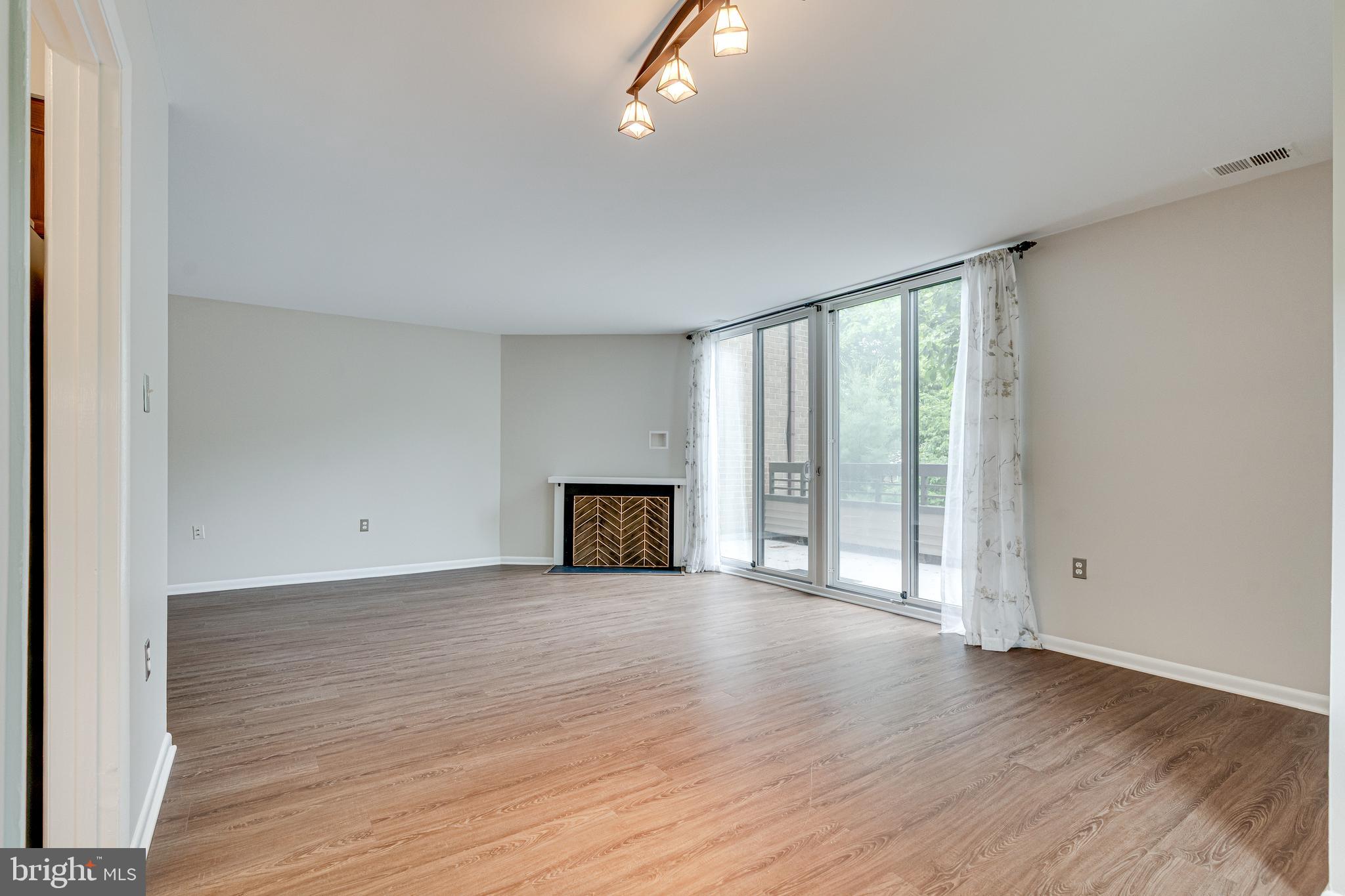 WOODWINDS - Residential