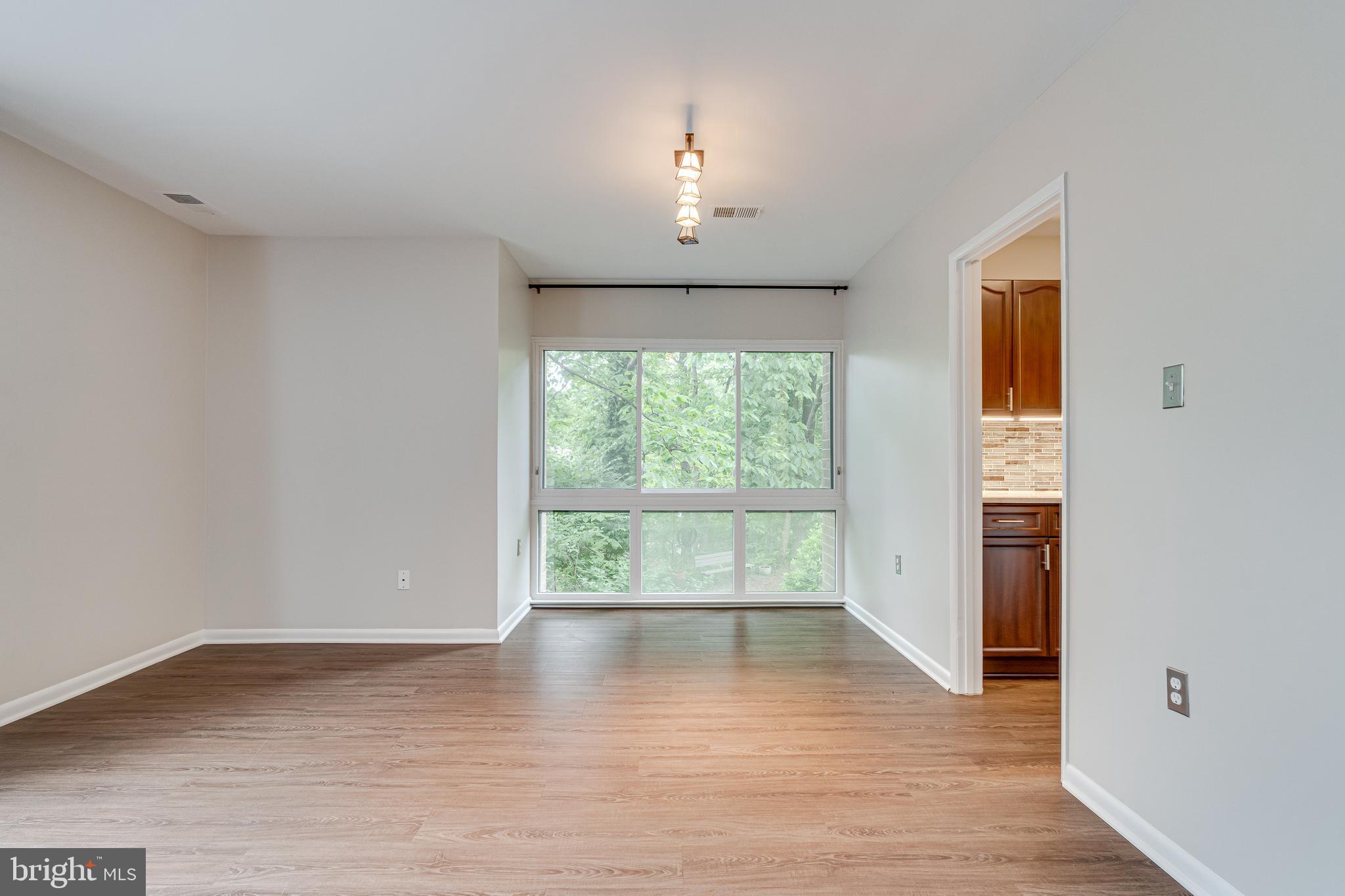 WOODWINDS - Residential