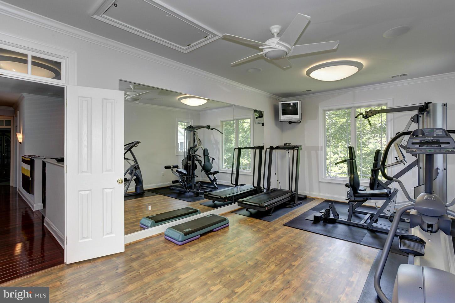 FRIDAY CREEK ESTATES - Residential