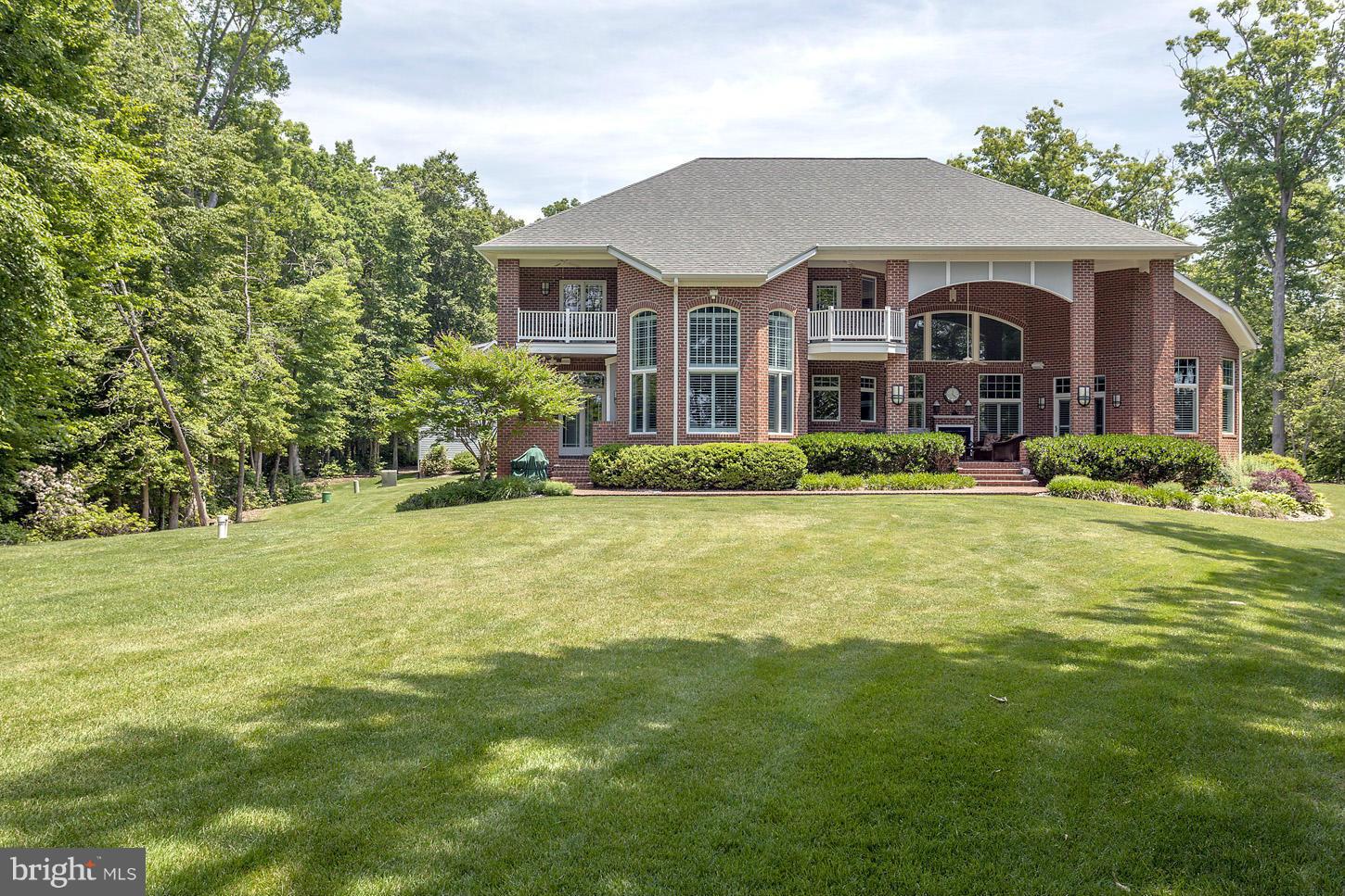 FRIDAY CREEK ESTATES - Residential