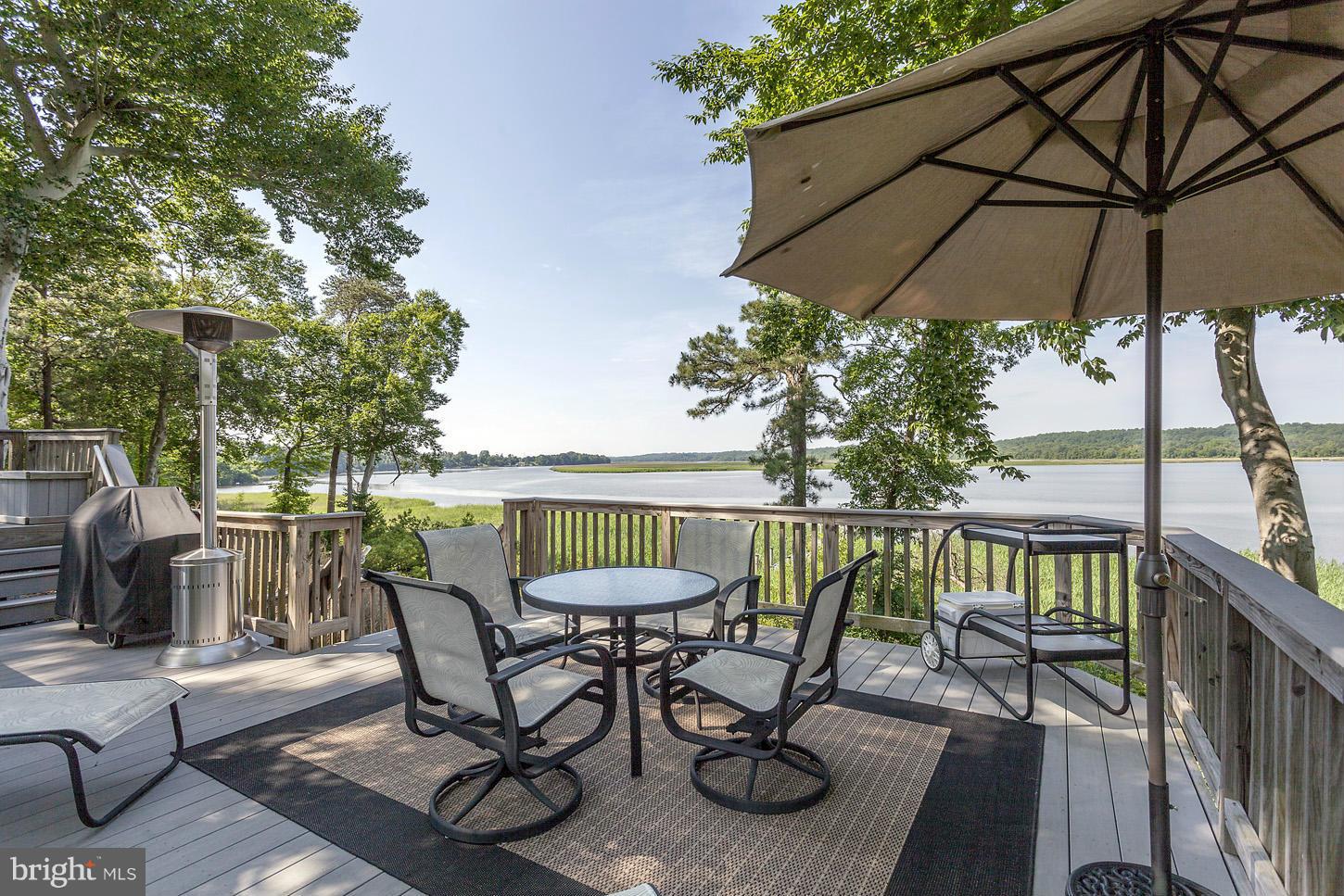 FRIDAY CREEK ESTATES - Residential