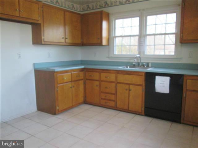 HOMESTEAD VILLAGE - Residential