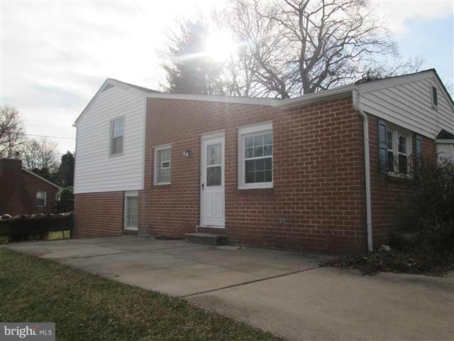 HOMESTEAD VILLAGE - Residential