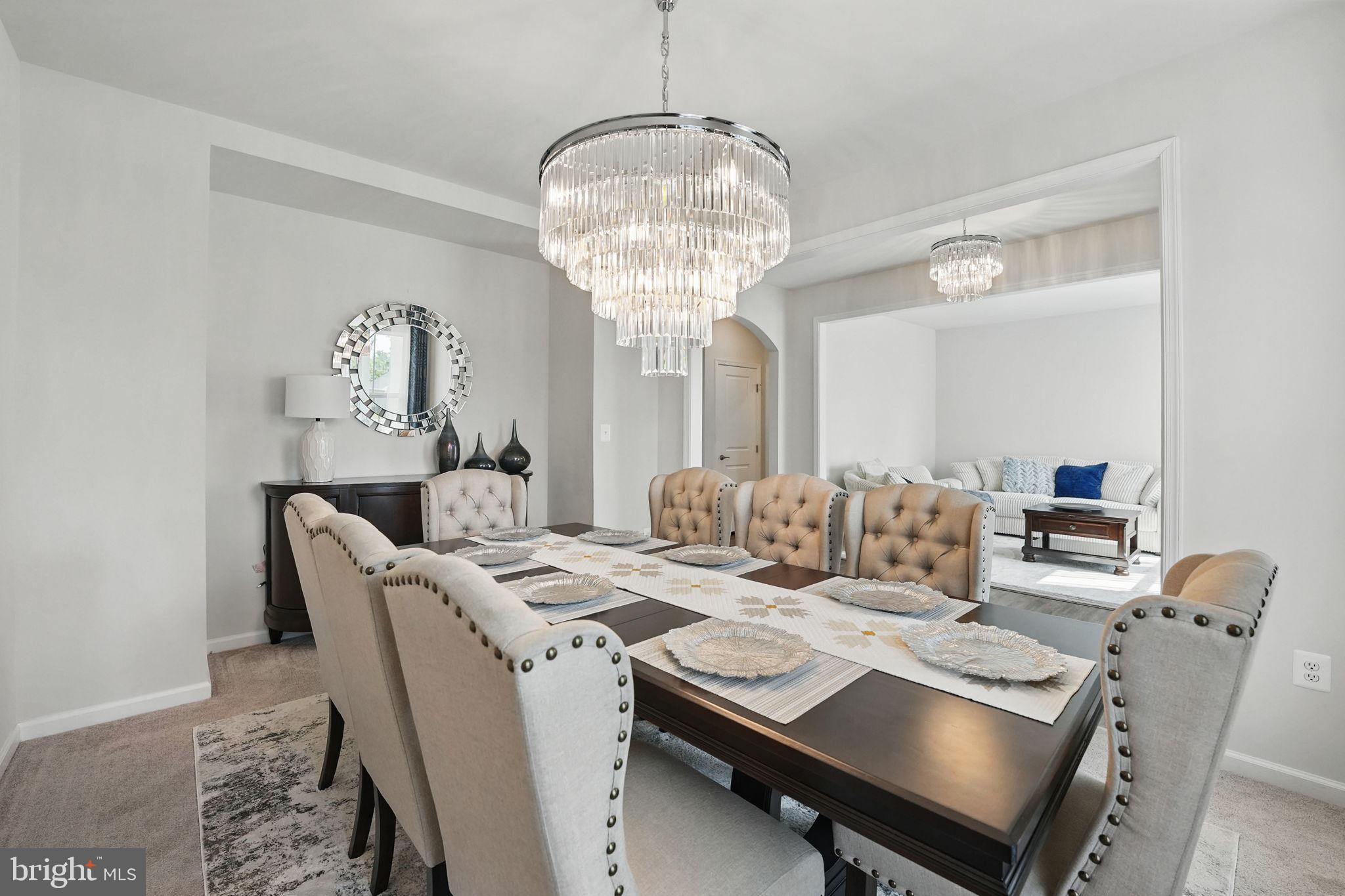 COURTHOUSE COMMONS - Residential