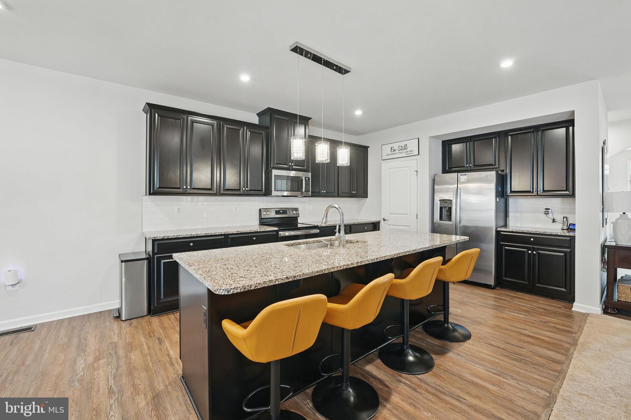 COURTHOUSE COMMONS - Residential