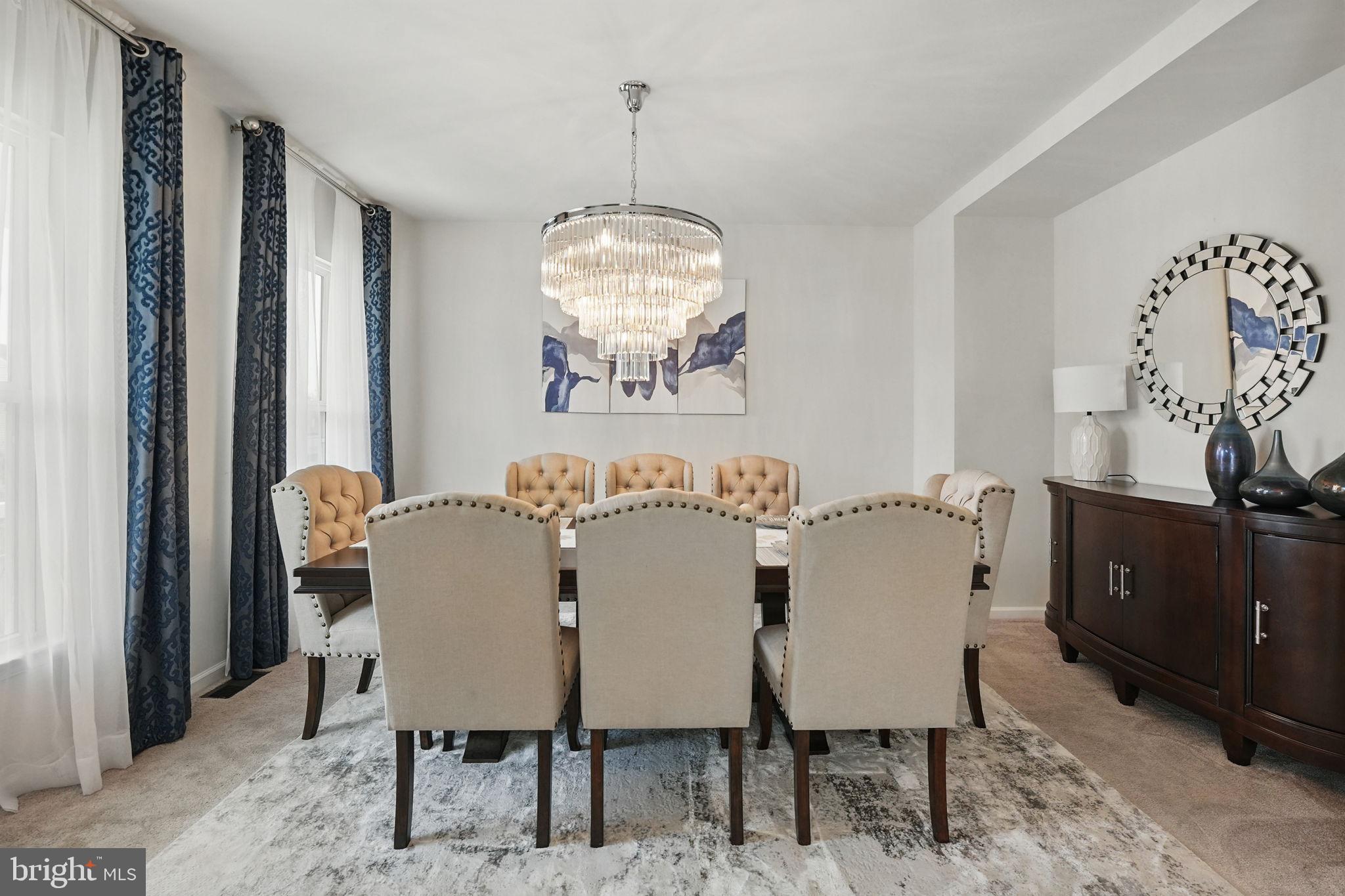 COURTHOUSE COMMONS - Residential