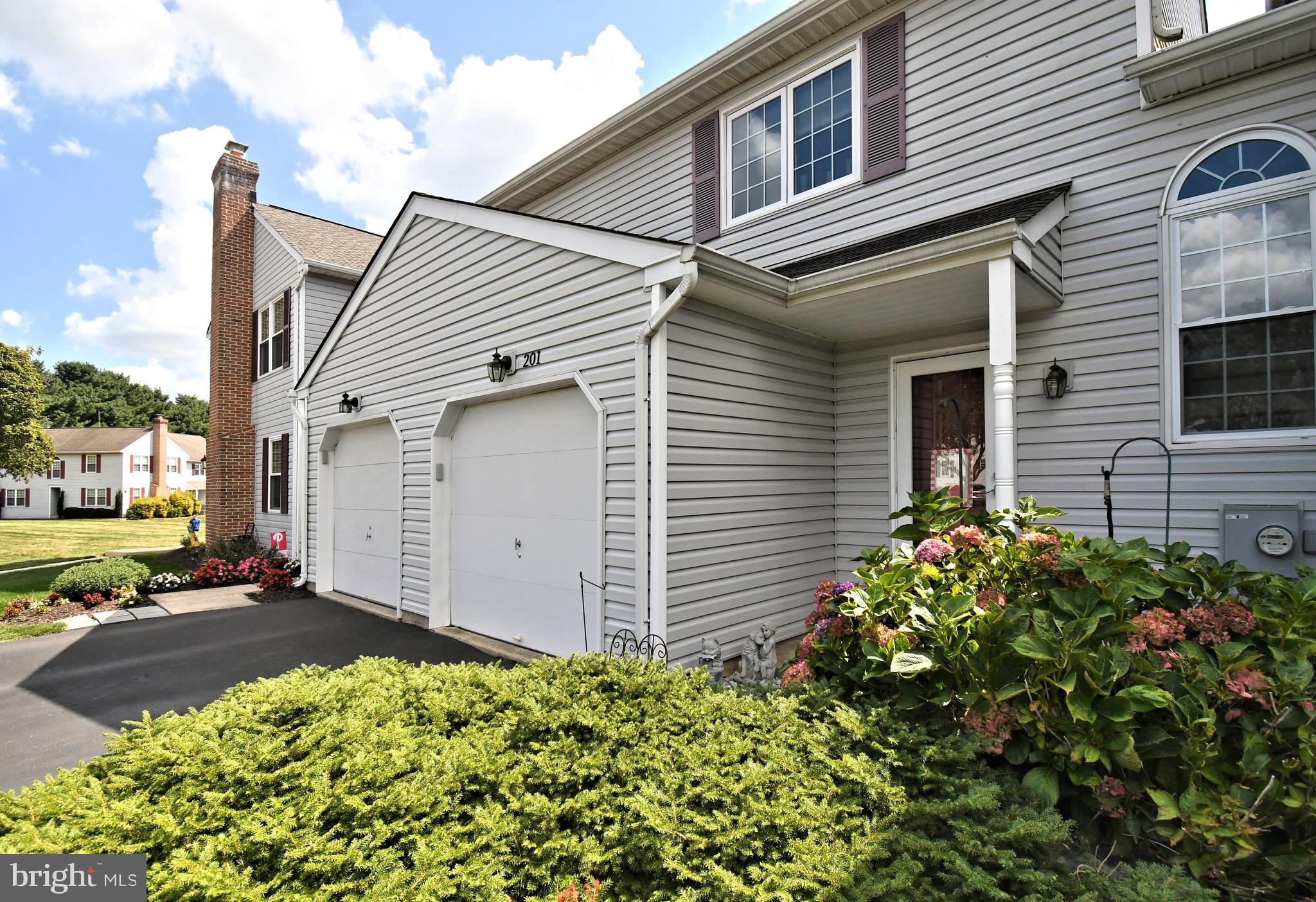 201 BEACON COURT