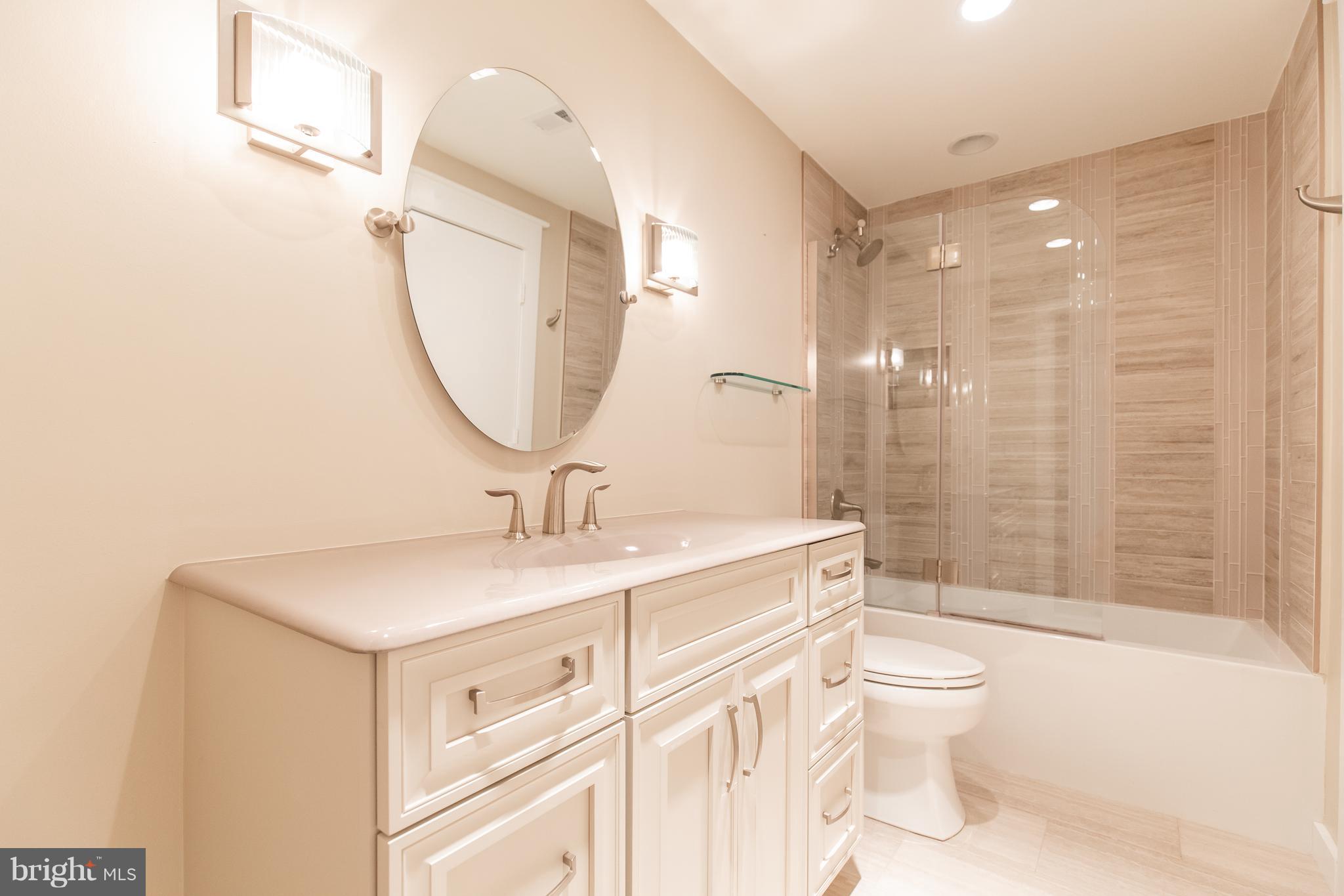 BELLEVUE FOREST - Residential