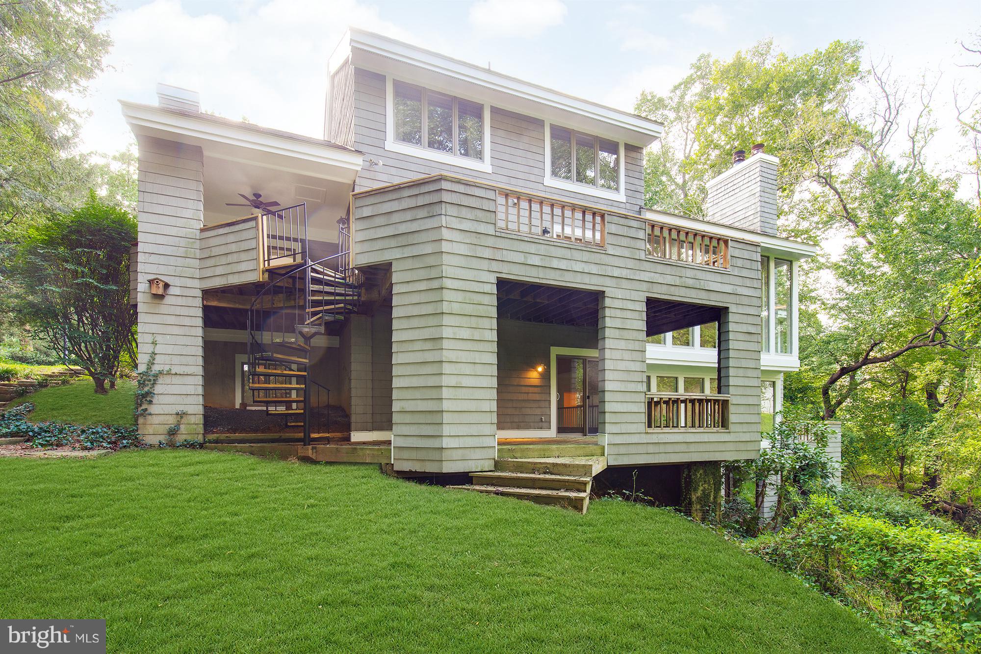 BELLEVUE FOREST - Residential