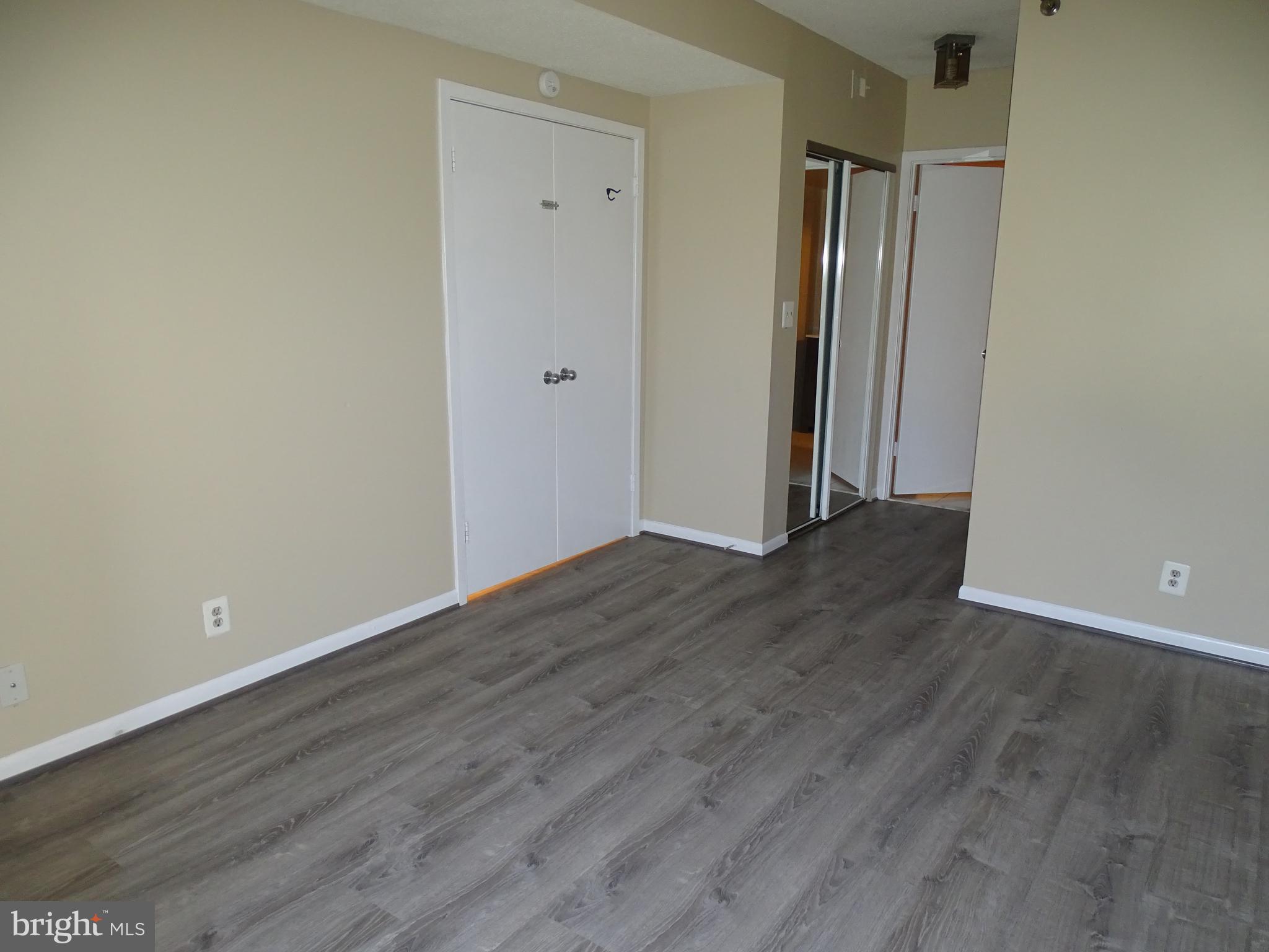 SKYLINE SQUARE CONDO - Residential Lease