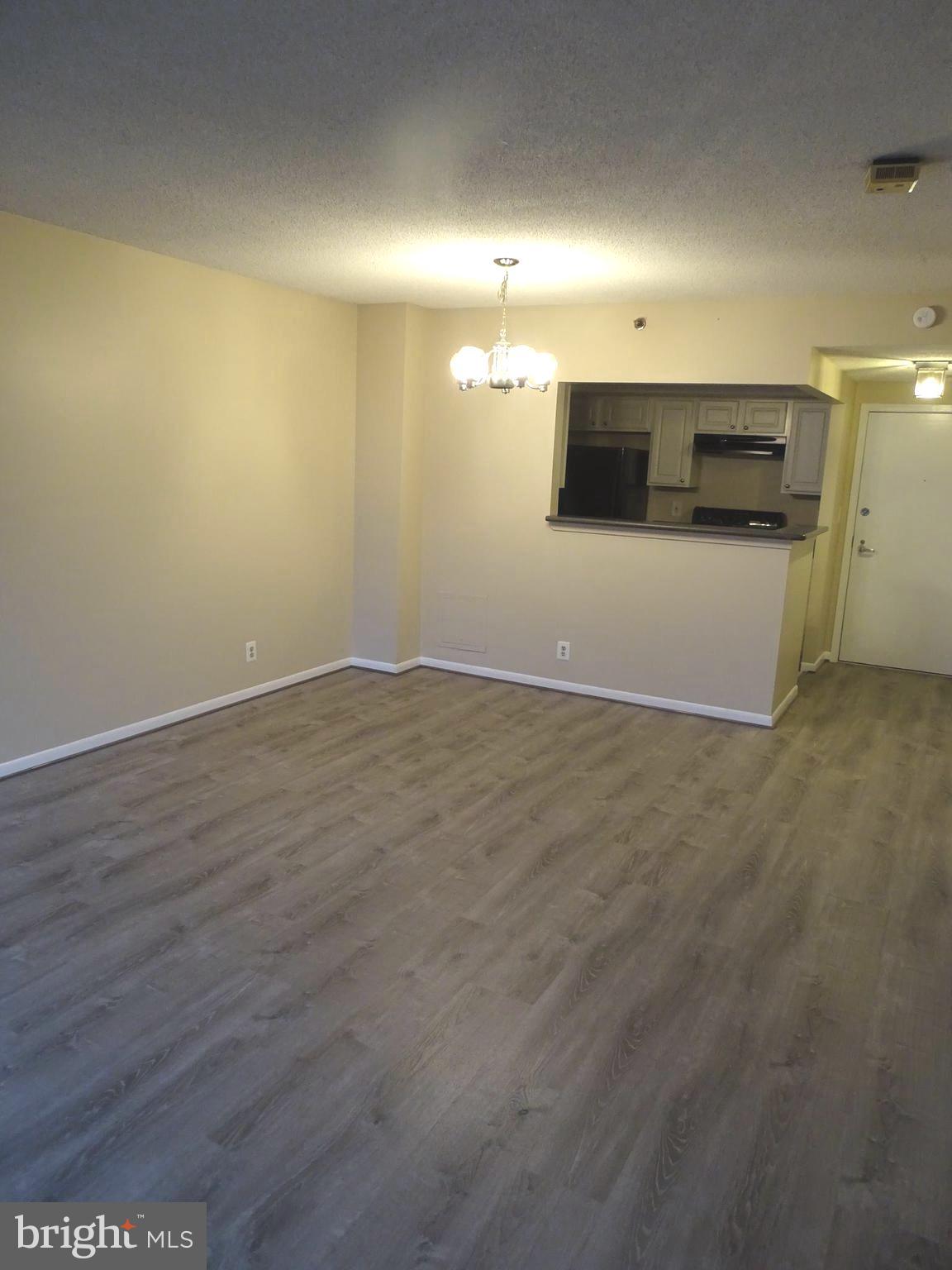 SKYLINE SQUARE CONDO - Residential Lease