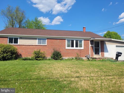 Photo of 16 Bellmore Road, CAMP HILL, PA 17011 (MLS # PACB2053138)