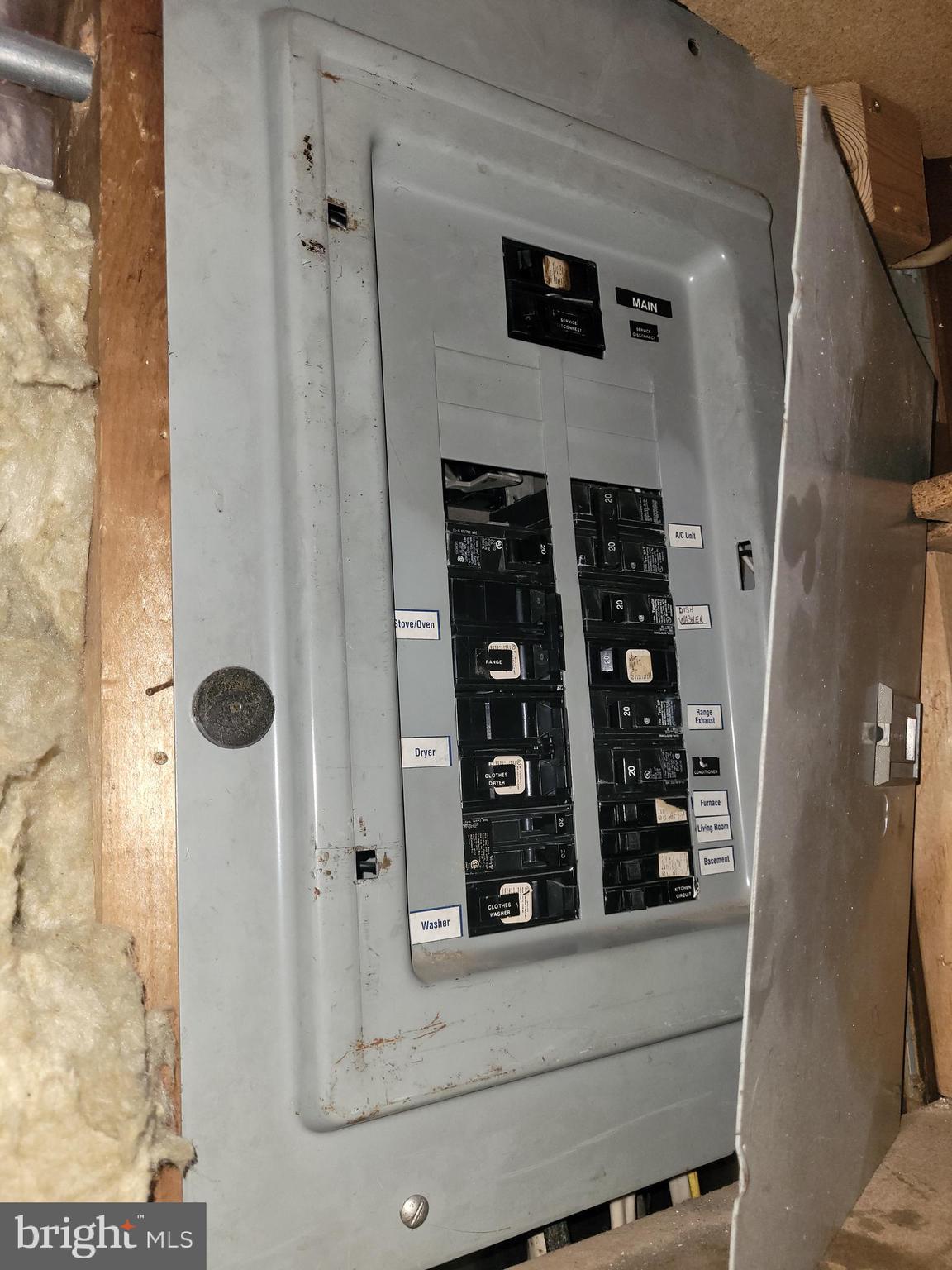 ROSSMOYNE MANOR - Residential