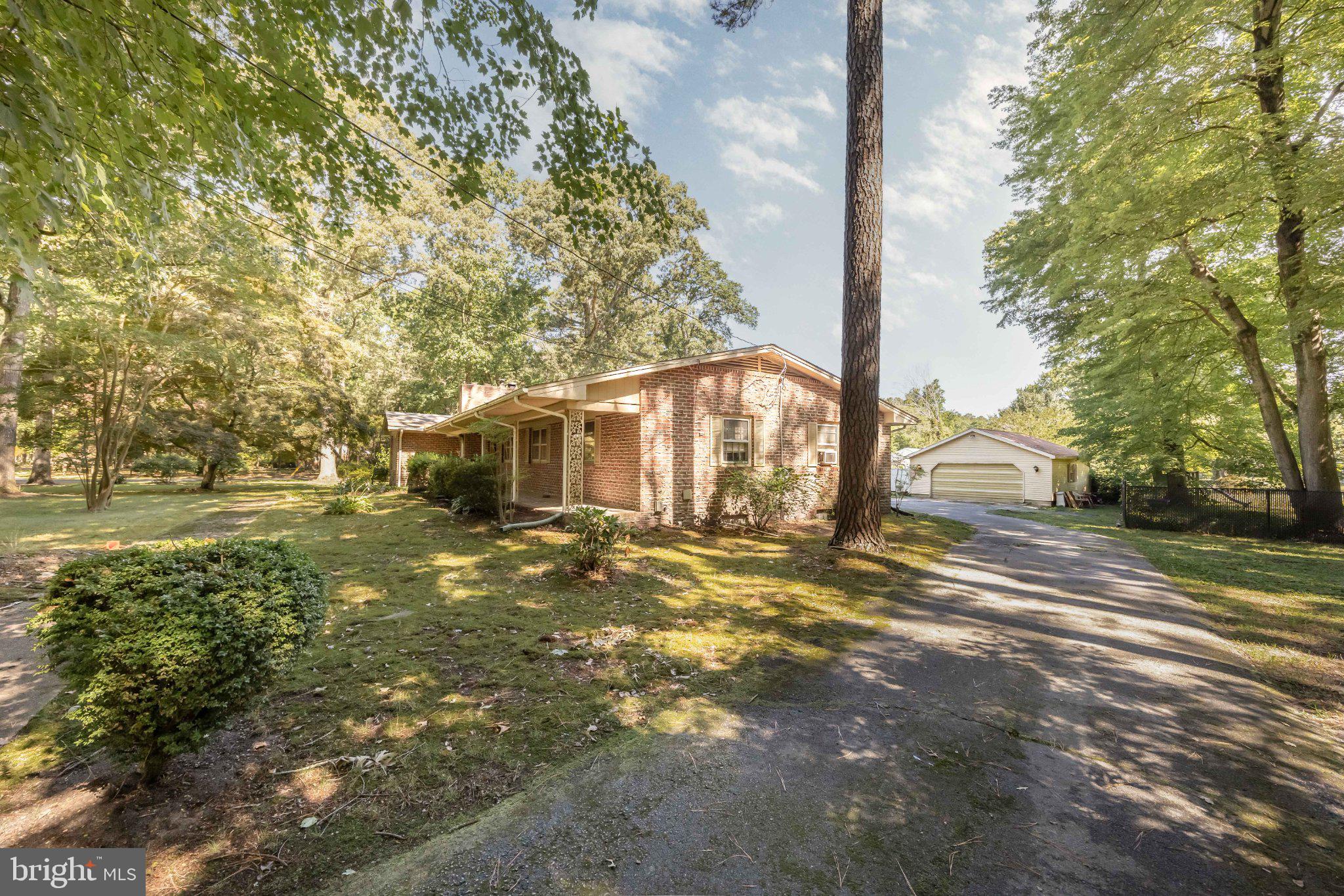 8473 N PRONG LANE