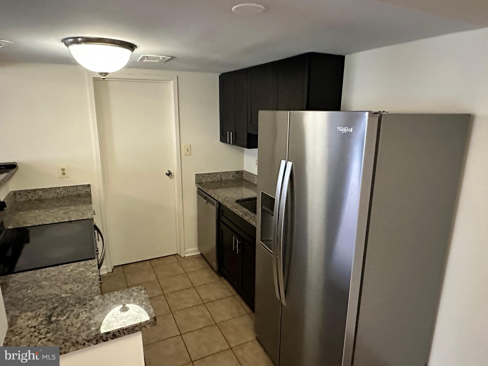 TERRACE TOWNE HOMES OF GUNSTON - Residential Lease