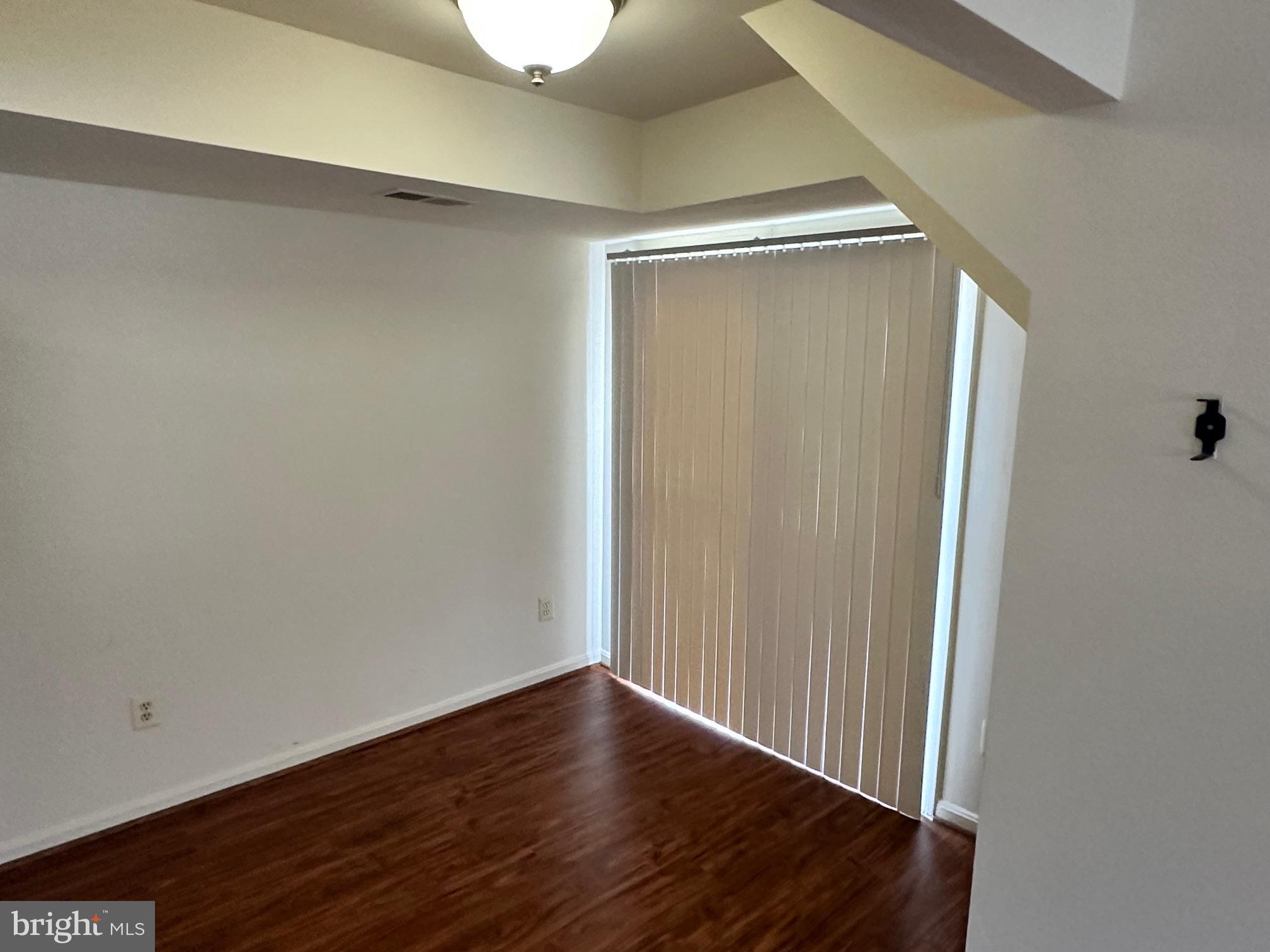 TERRACE TOWNE HOMES OF GUNSTON - Residential Lease