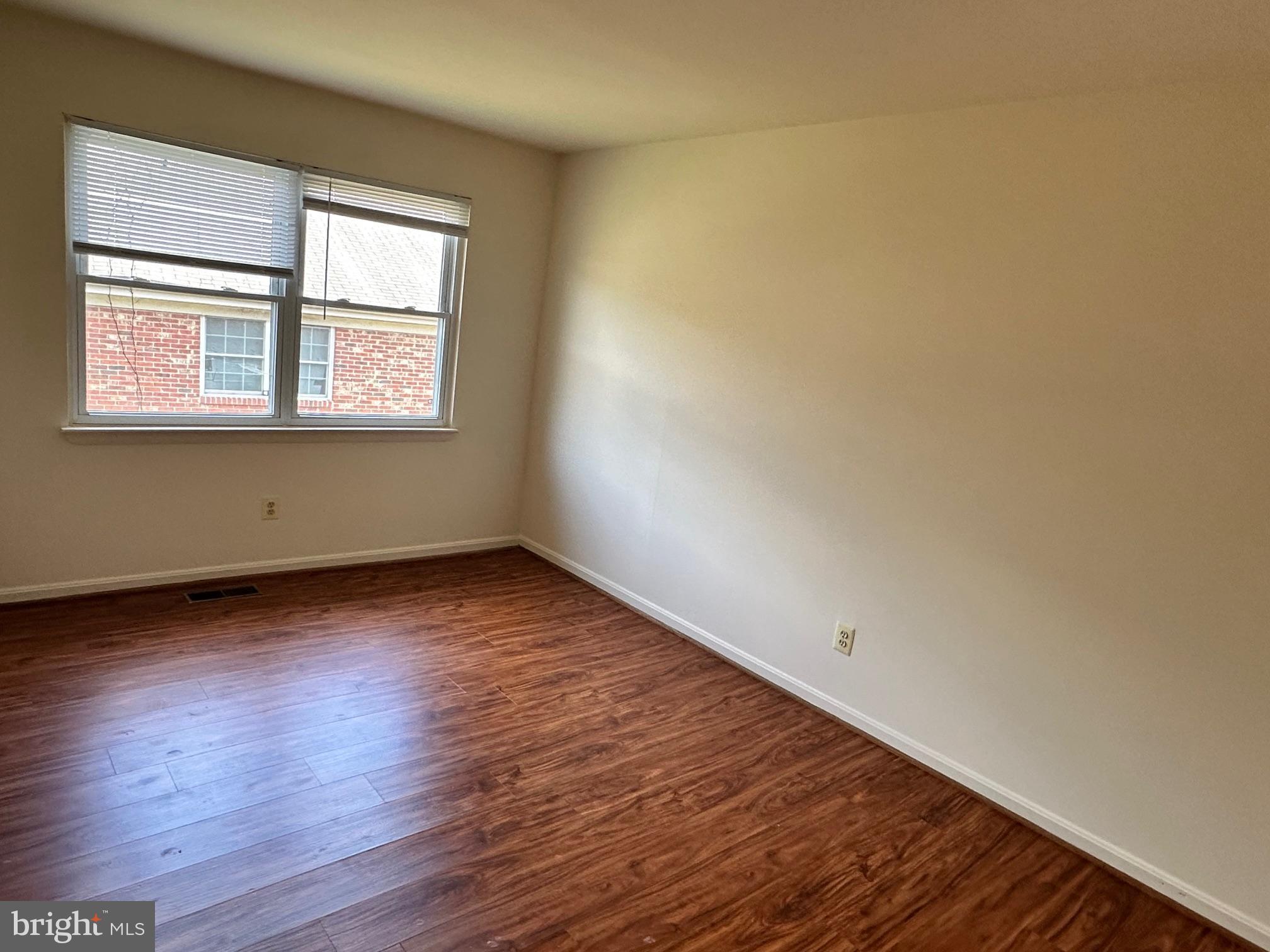 TERRACE TOWNE HOMES OF GUNSTON - Residential Lease