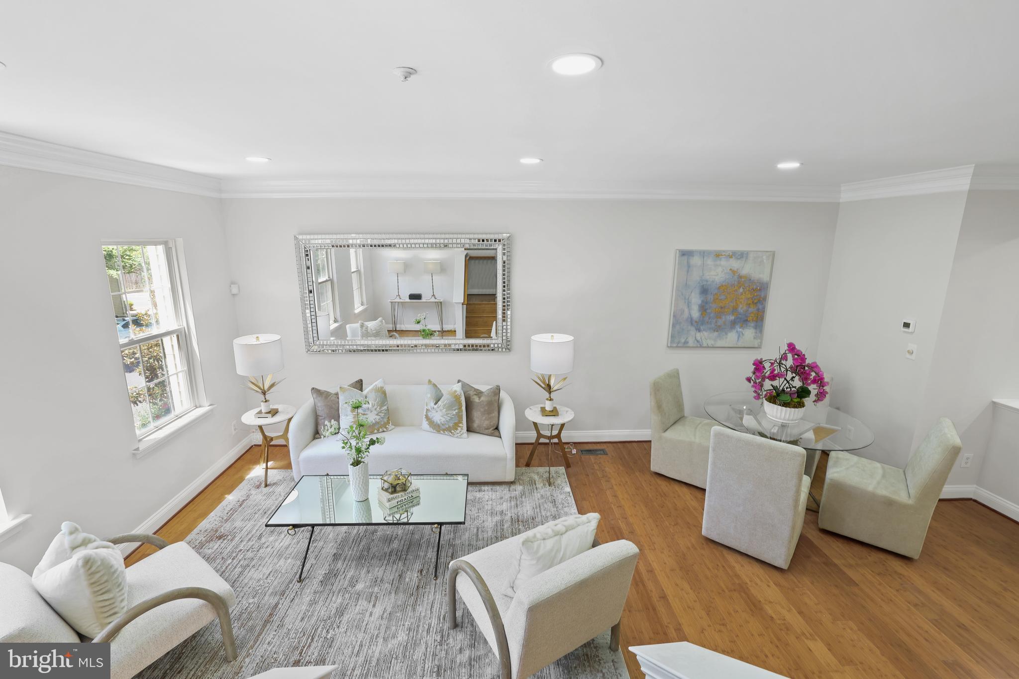 TOWNES AT CAMERON PARKE - Residential