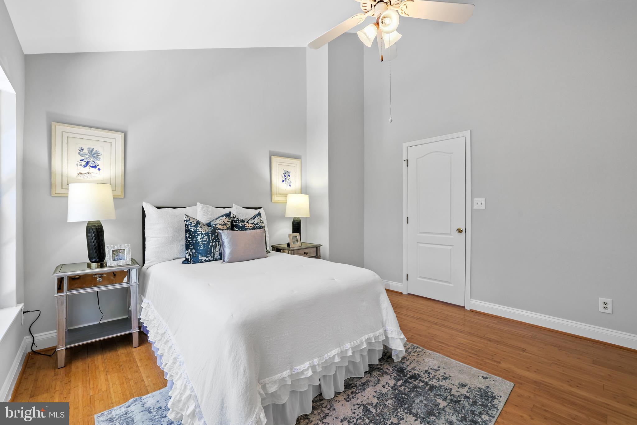 TOWNES AT CAMERON PARKE - Residential