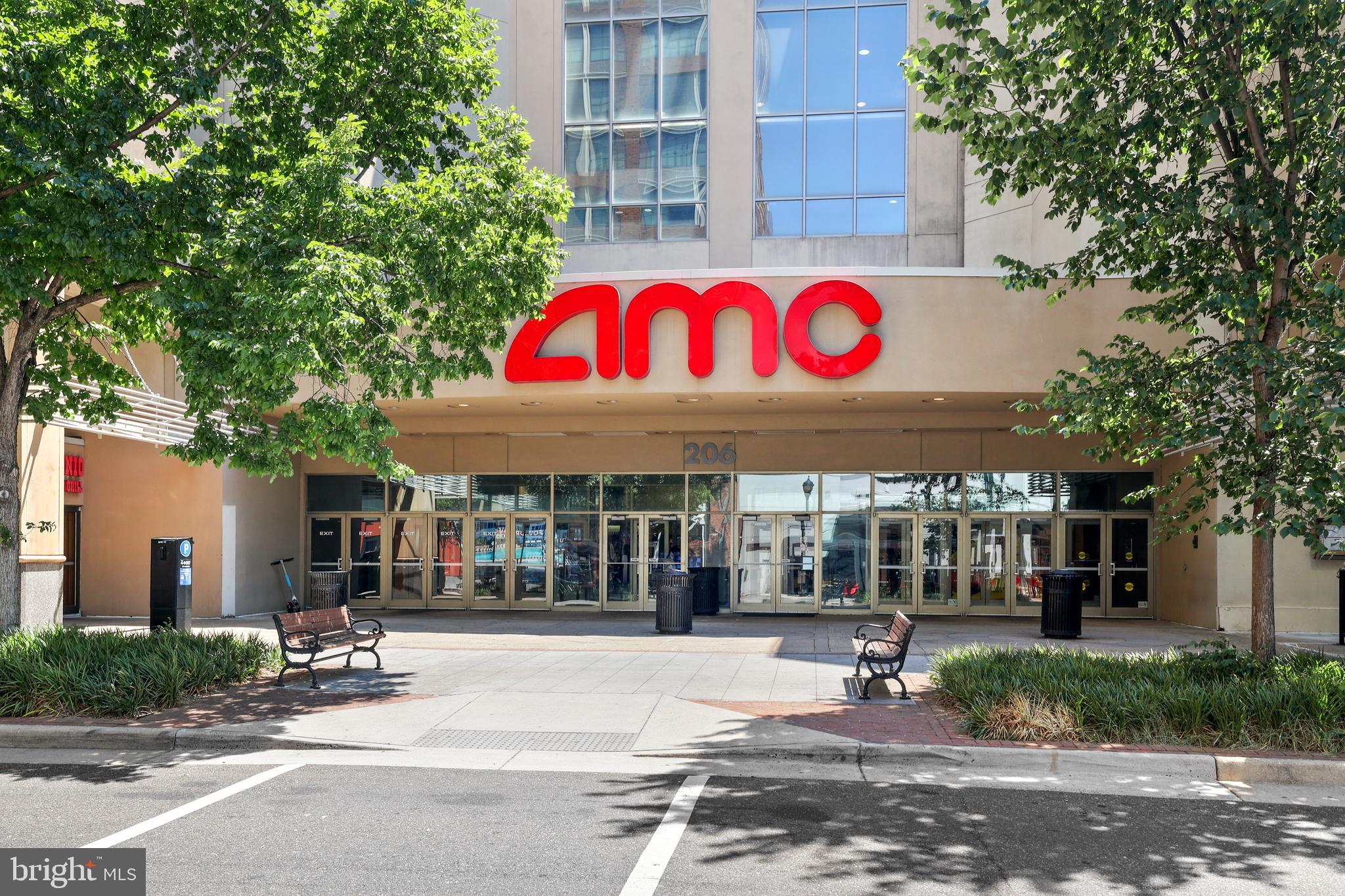 TOWNES AT CAMERON PARKE - Residential