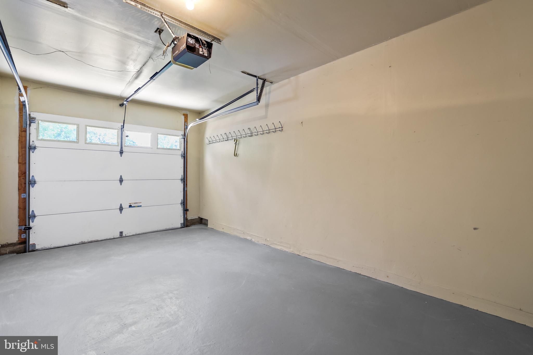 TOWNES AT CAMERON PARKE - Residential