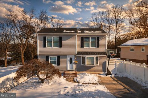 Homes For Sale - 4767 Tremont Avenue<br/> FEASTERVILLE TREVOSE, PA 19053