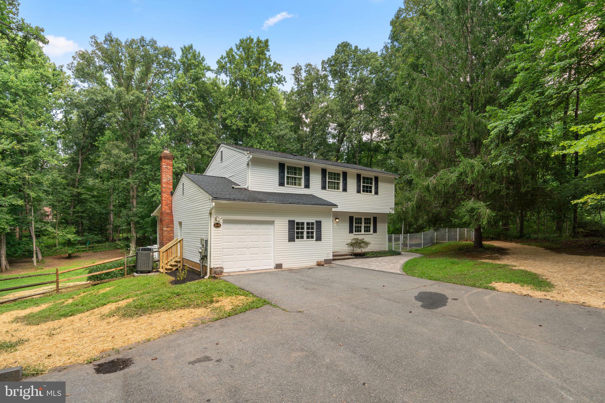 2608 THOMPSON DRIVE