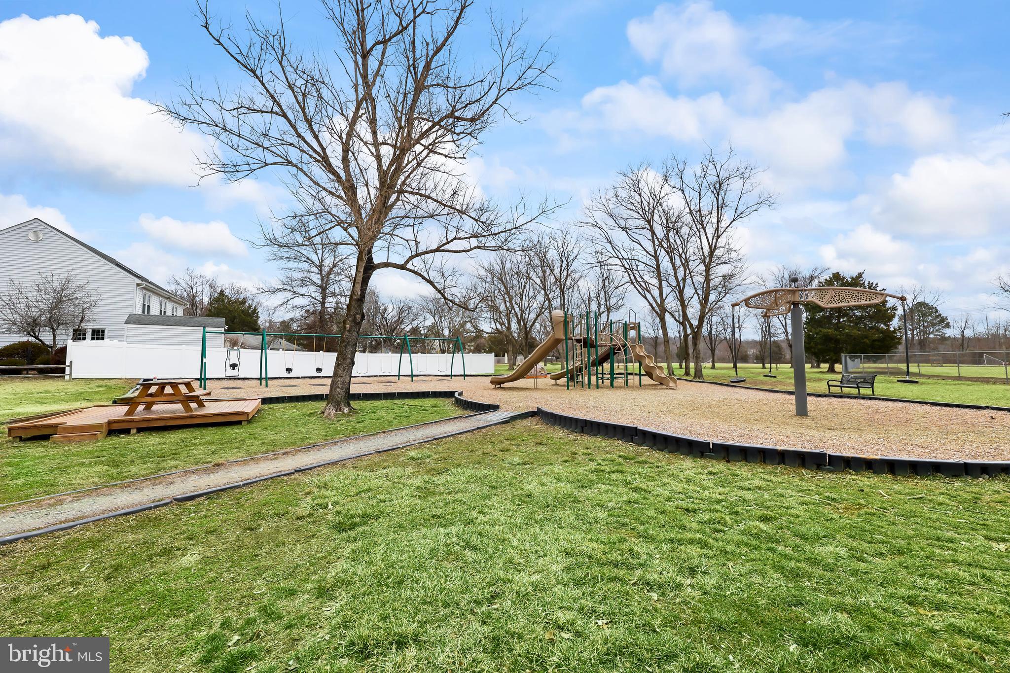 AQUIA HARBOUR - Residential