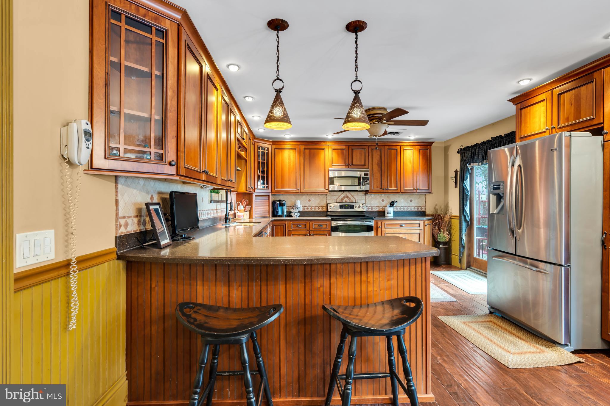 HIDDEN VALLEY - Residential