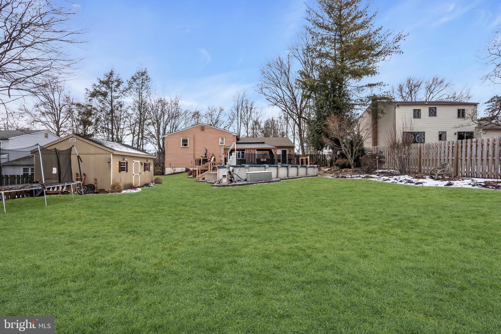 HIDDEN VALLEY - Residential