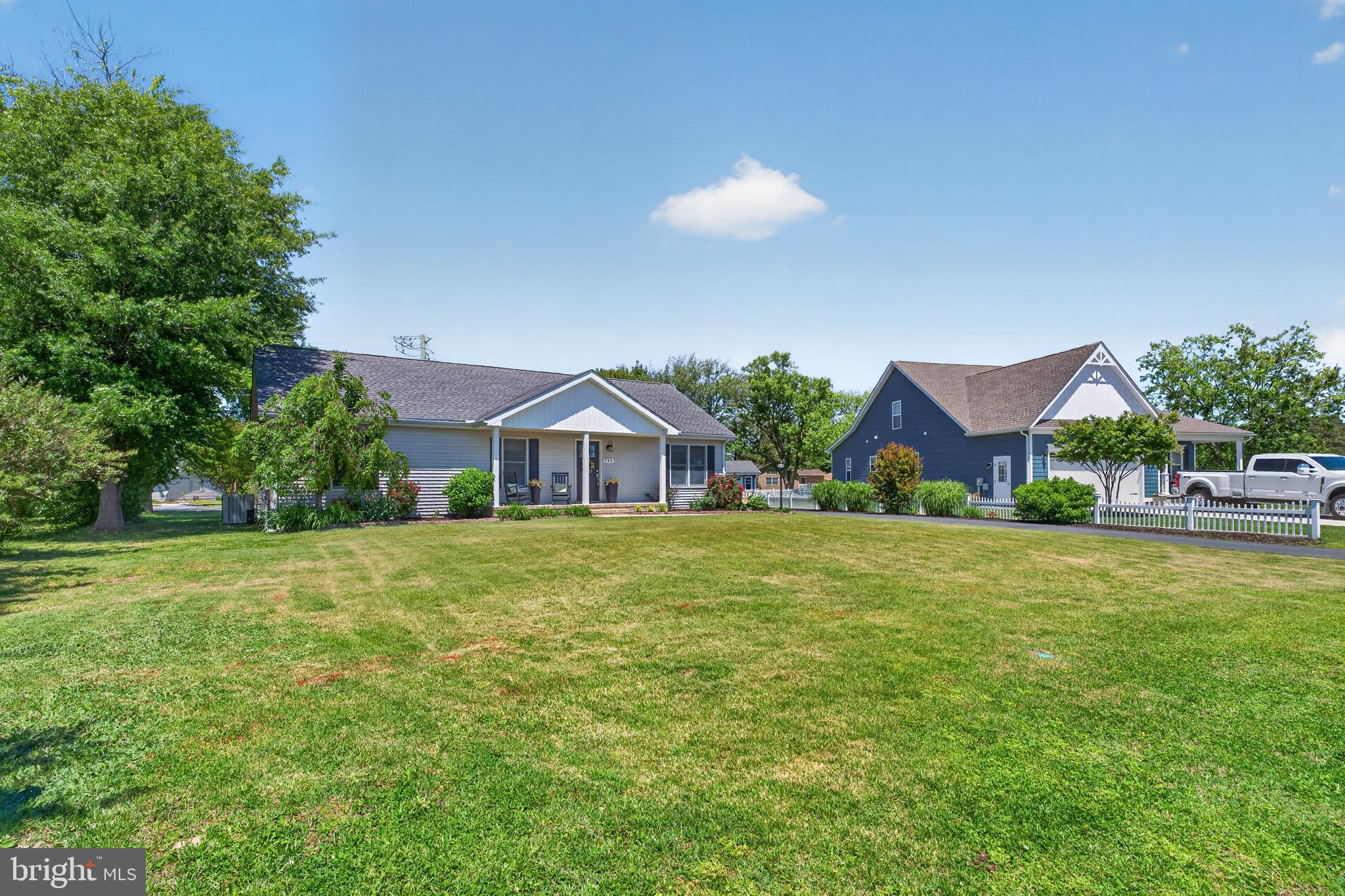 745 HICKMAN DRIVE