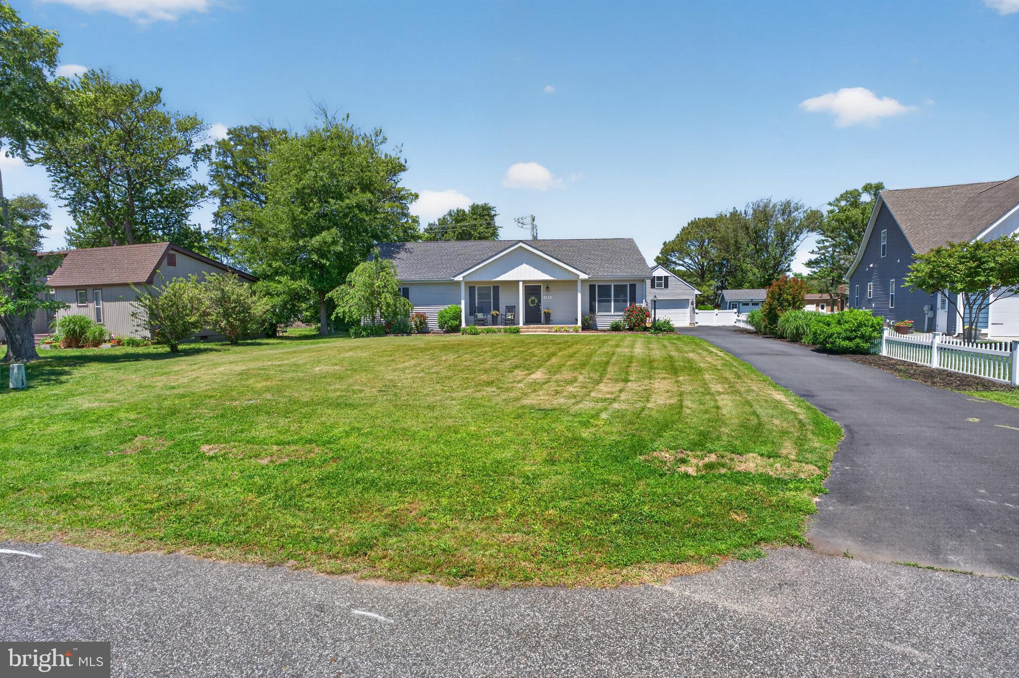 745 HICKMAN DRIVE