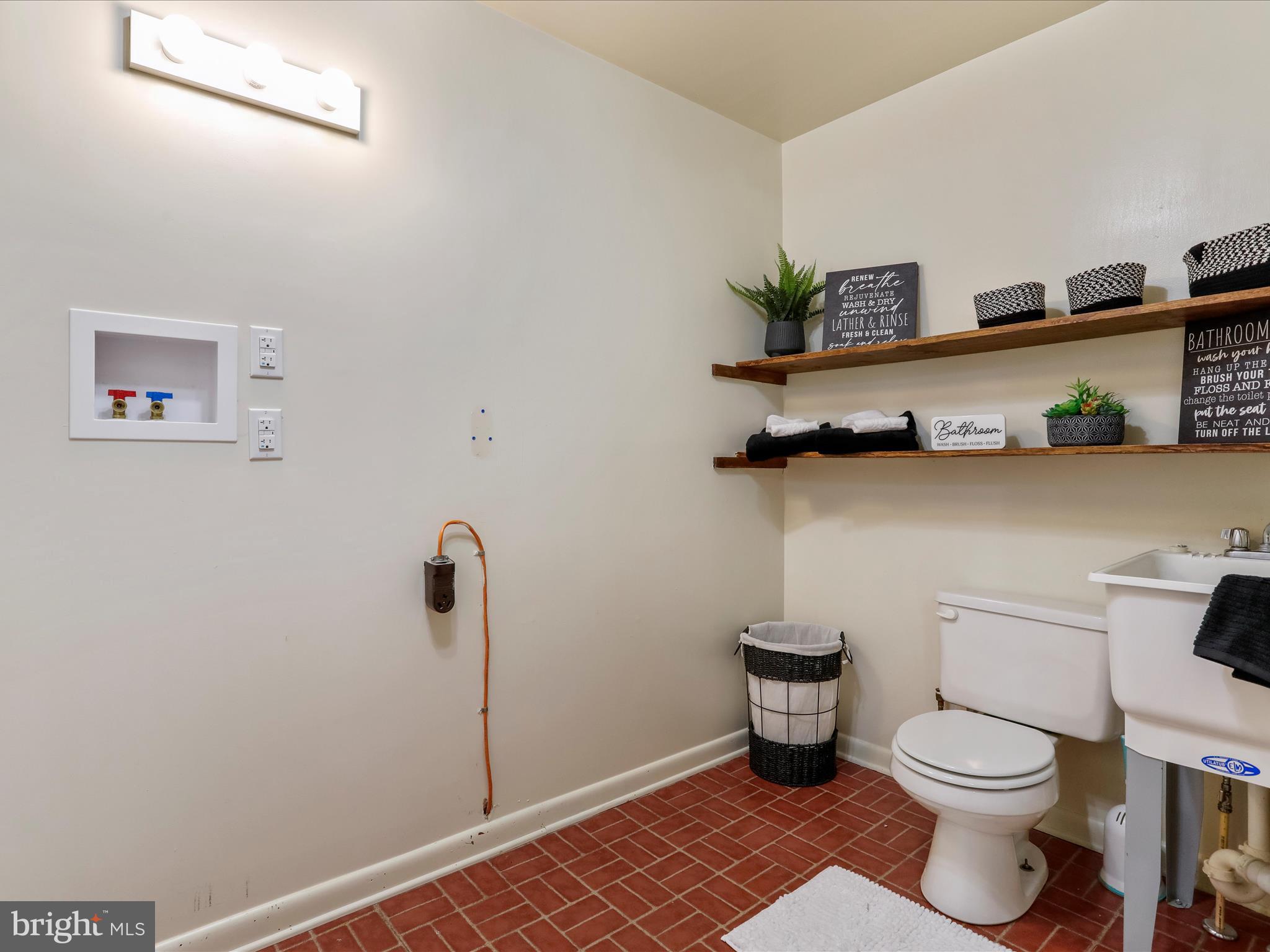 BLUE RIDGE HEIGHTS - Residential