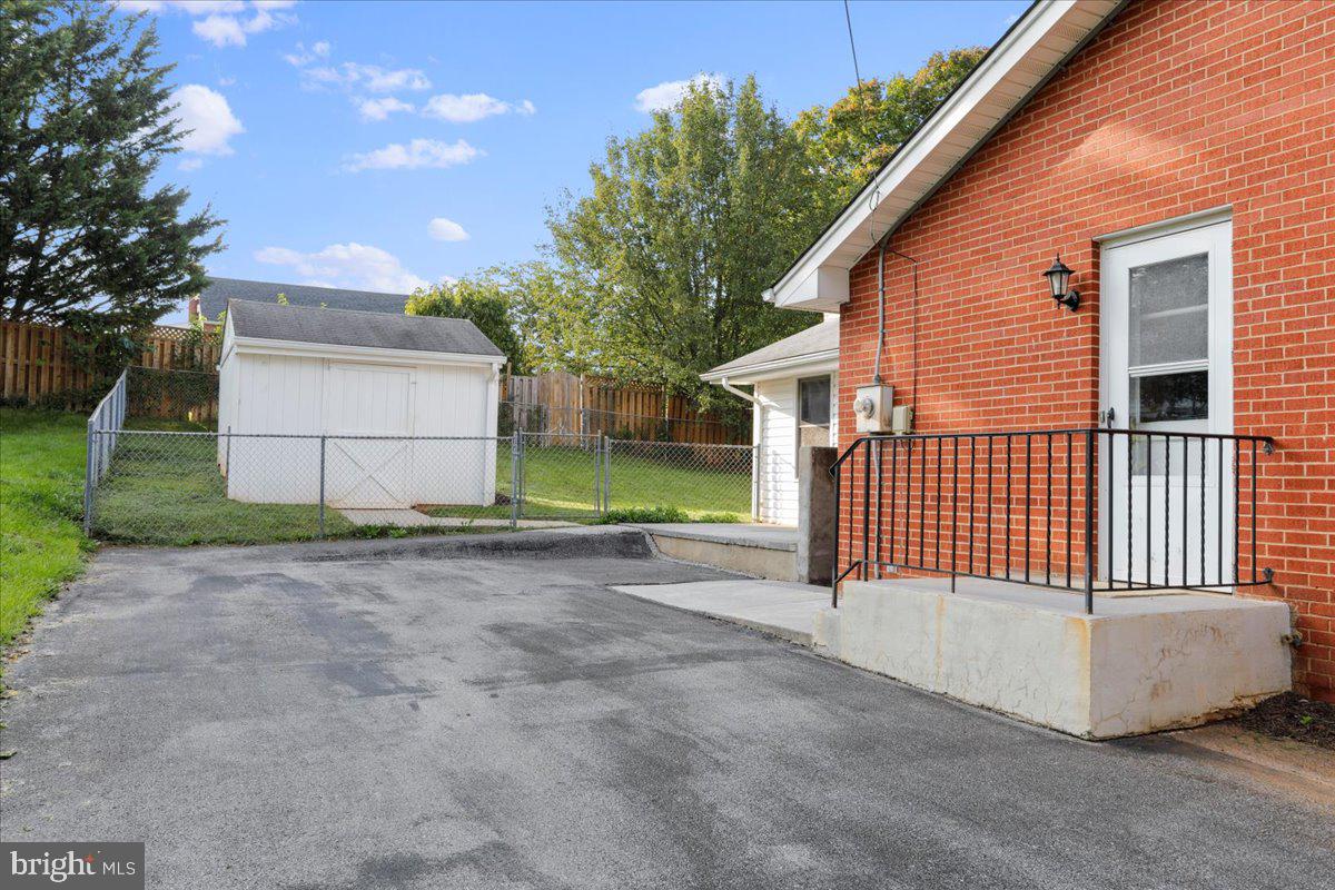 BLUE RIDGE HEIGHTS - Residential