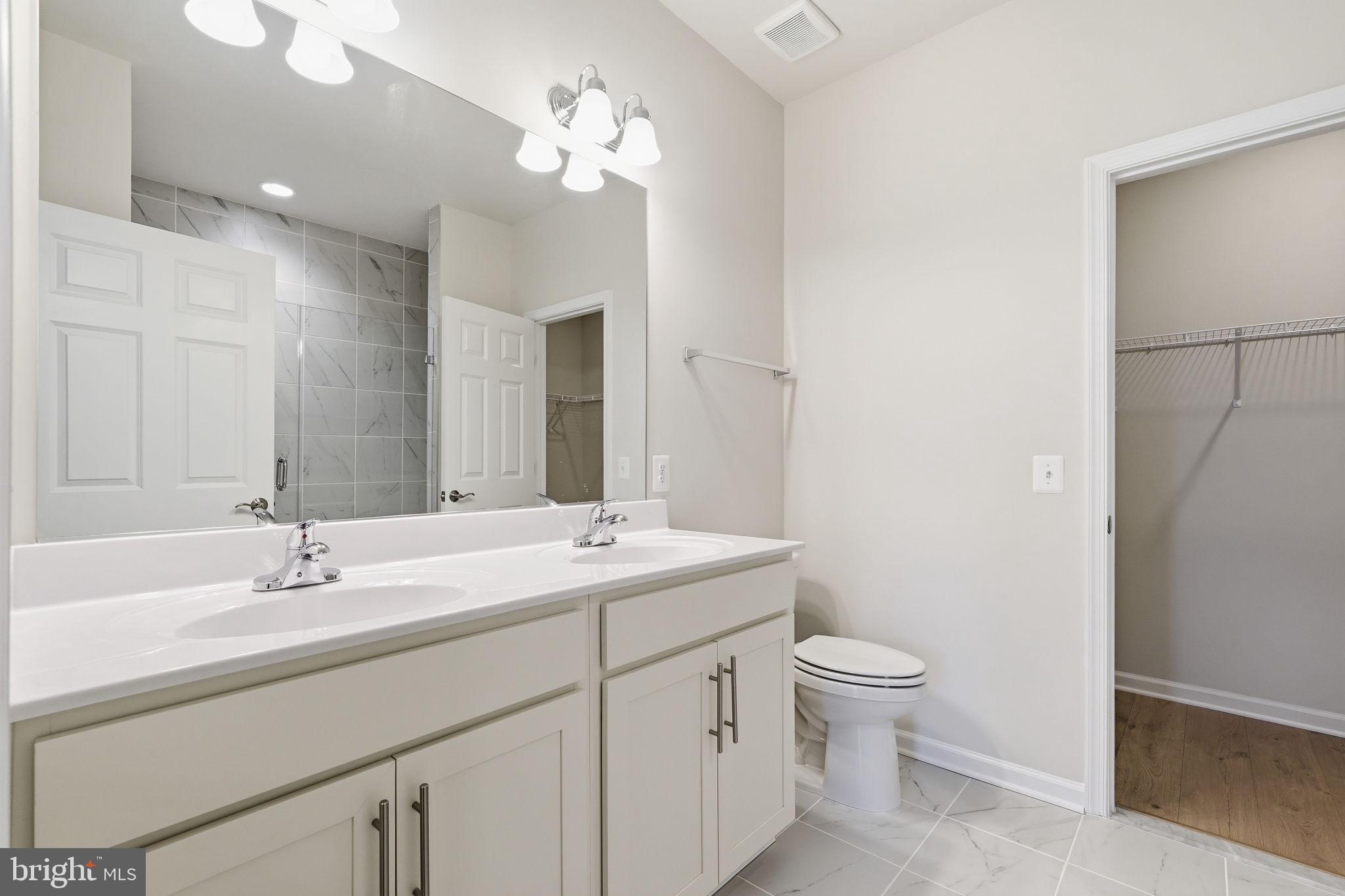 HIATT POINTE AT SNOWDEN BRIDGE - Residential