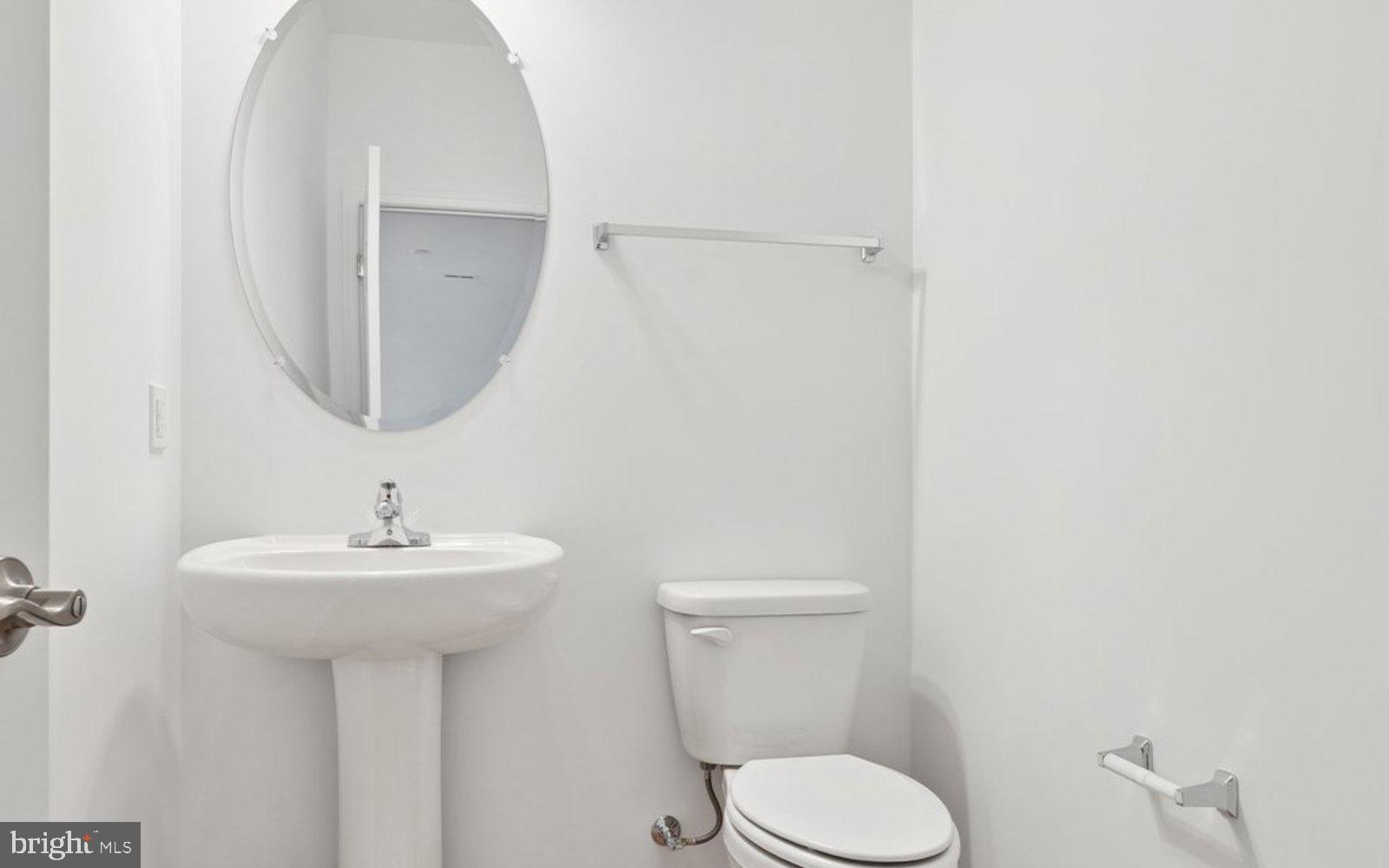 HIATT POINTE AT SNOWDEN BRIDGE - Residential