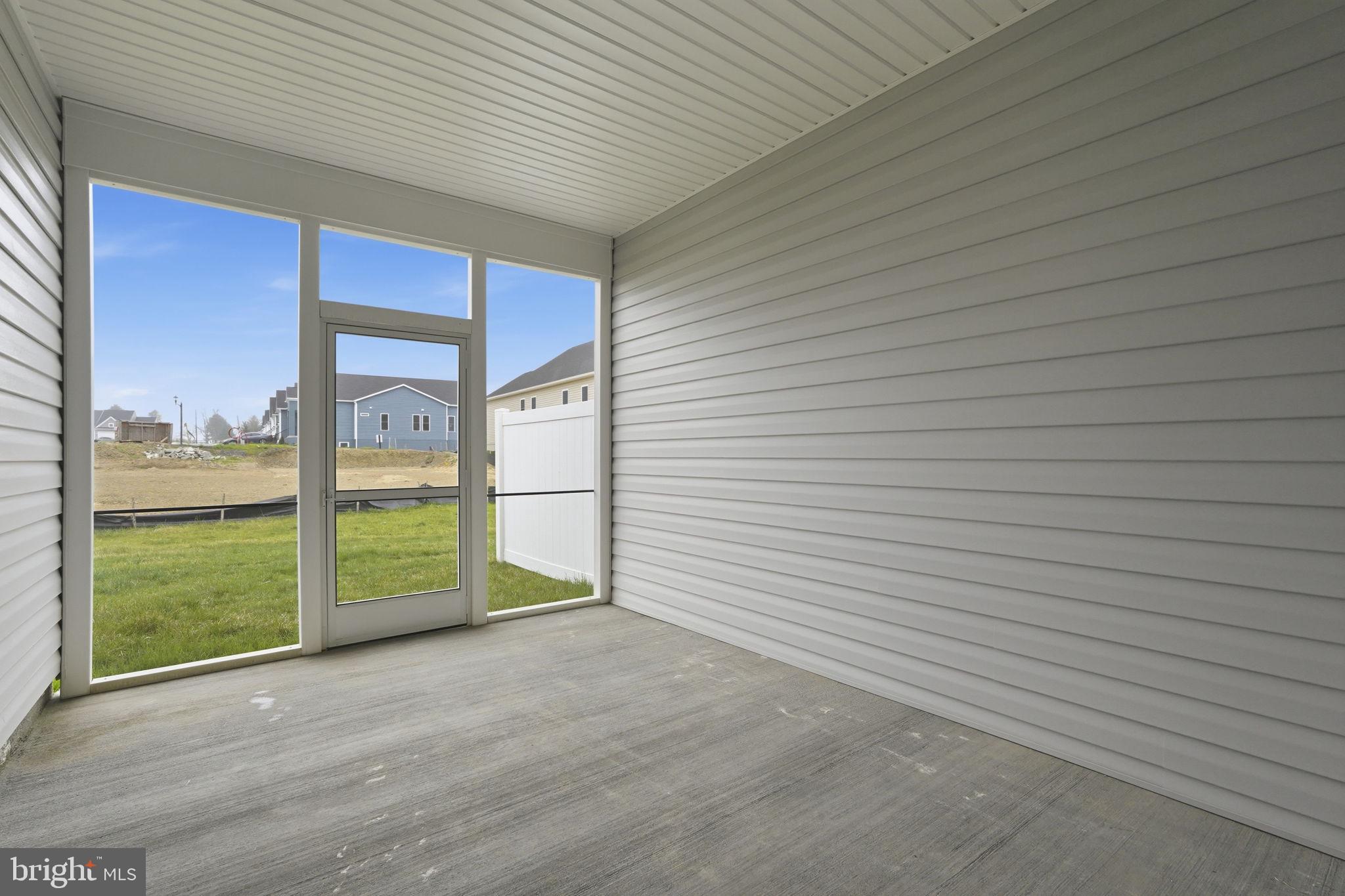 HIATT POINTE AT SNOWDEN BRIDGE - Residential