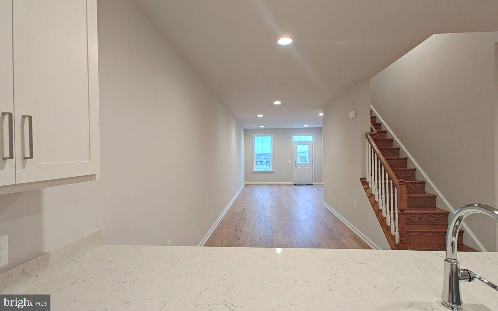 HIATT POINTE AT SNOWDEN BRIDGE - Residential