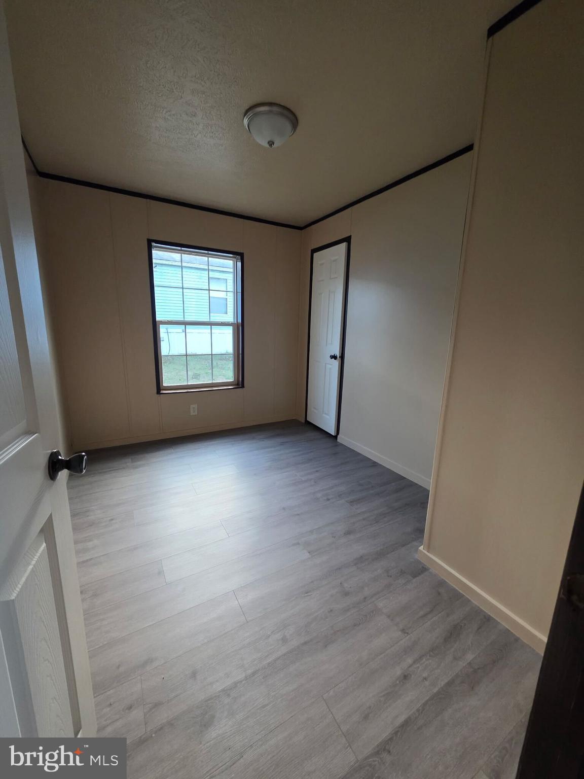 MORELAND TRAILER - Residential