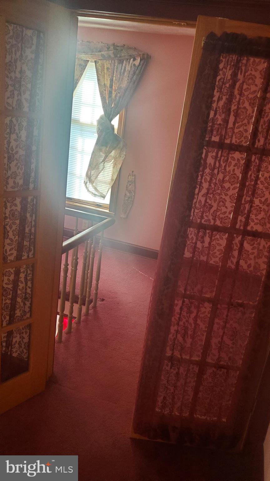 MIDDLETOWN - Commercial Sale