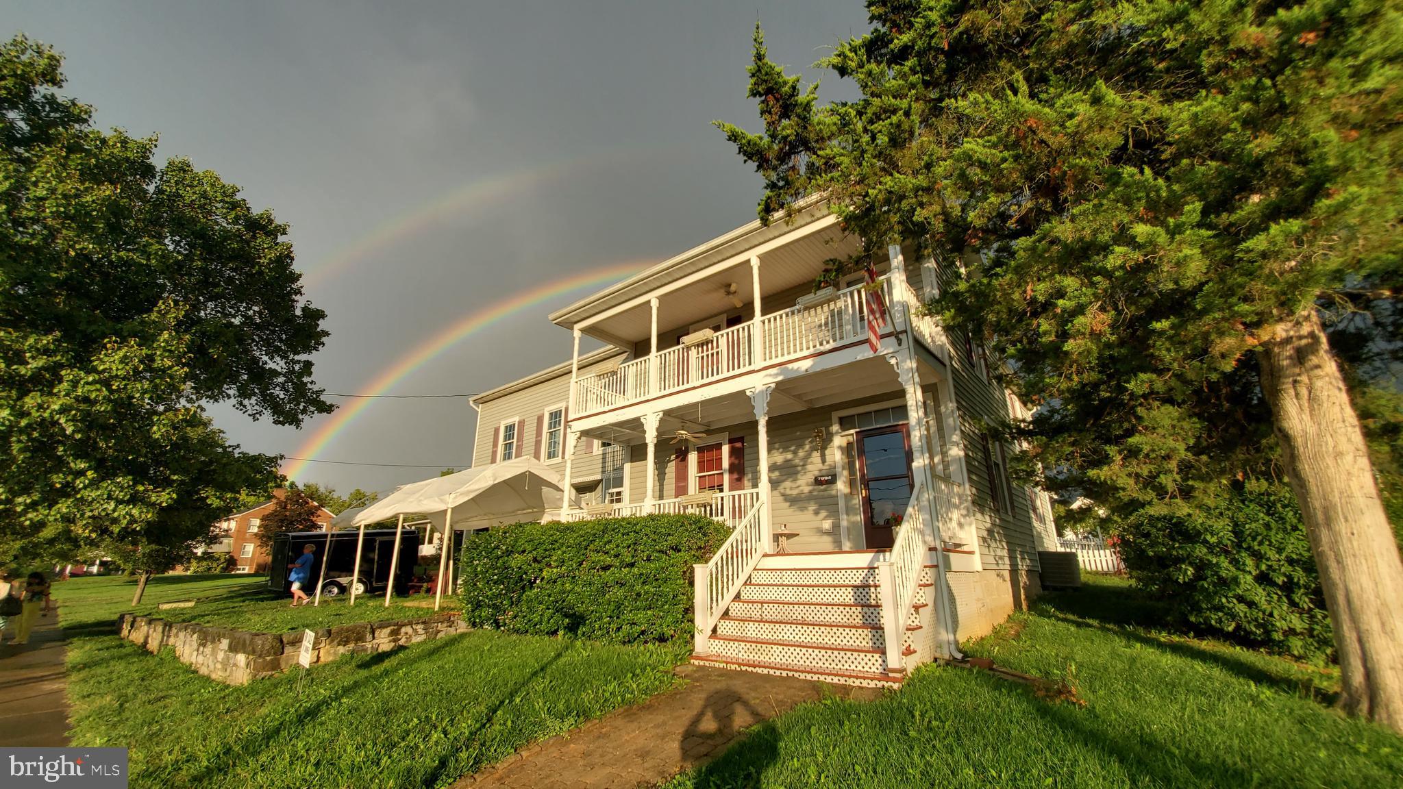 MIDDLETOWN - Commercial Sale