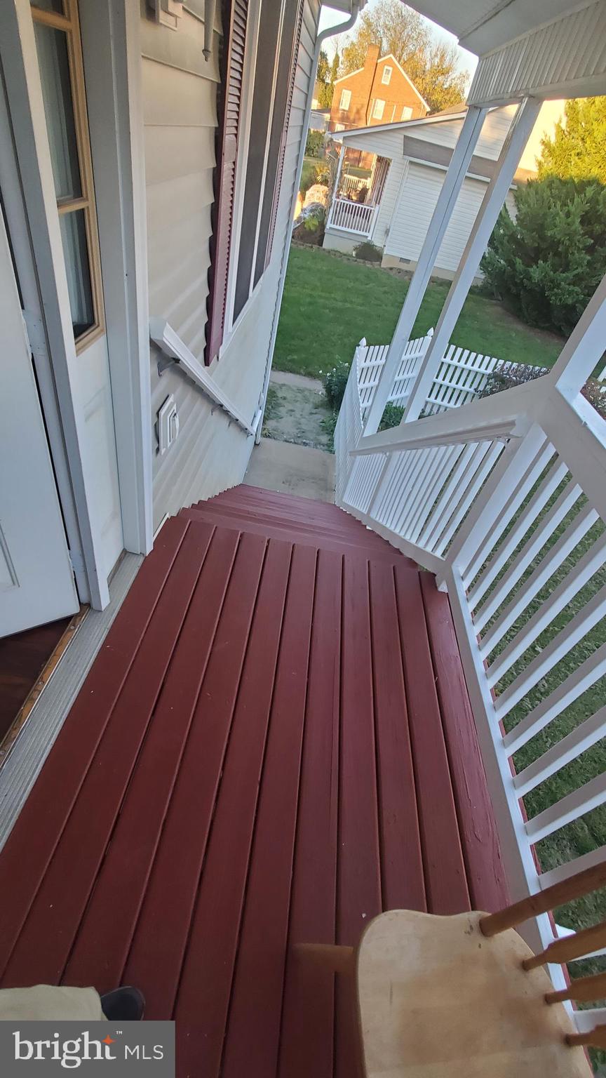 MIDDLETOWN - Commercial Sale