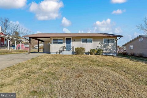 13513 FITZHUGH LANE WOODBRIDGE VA 22191