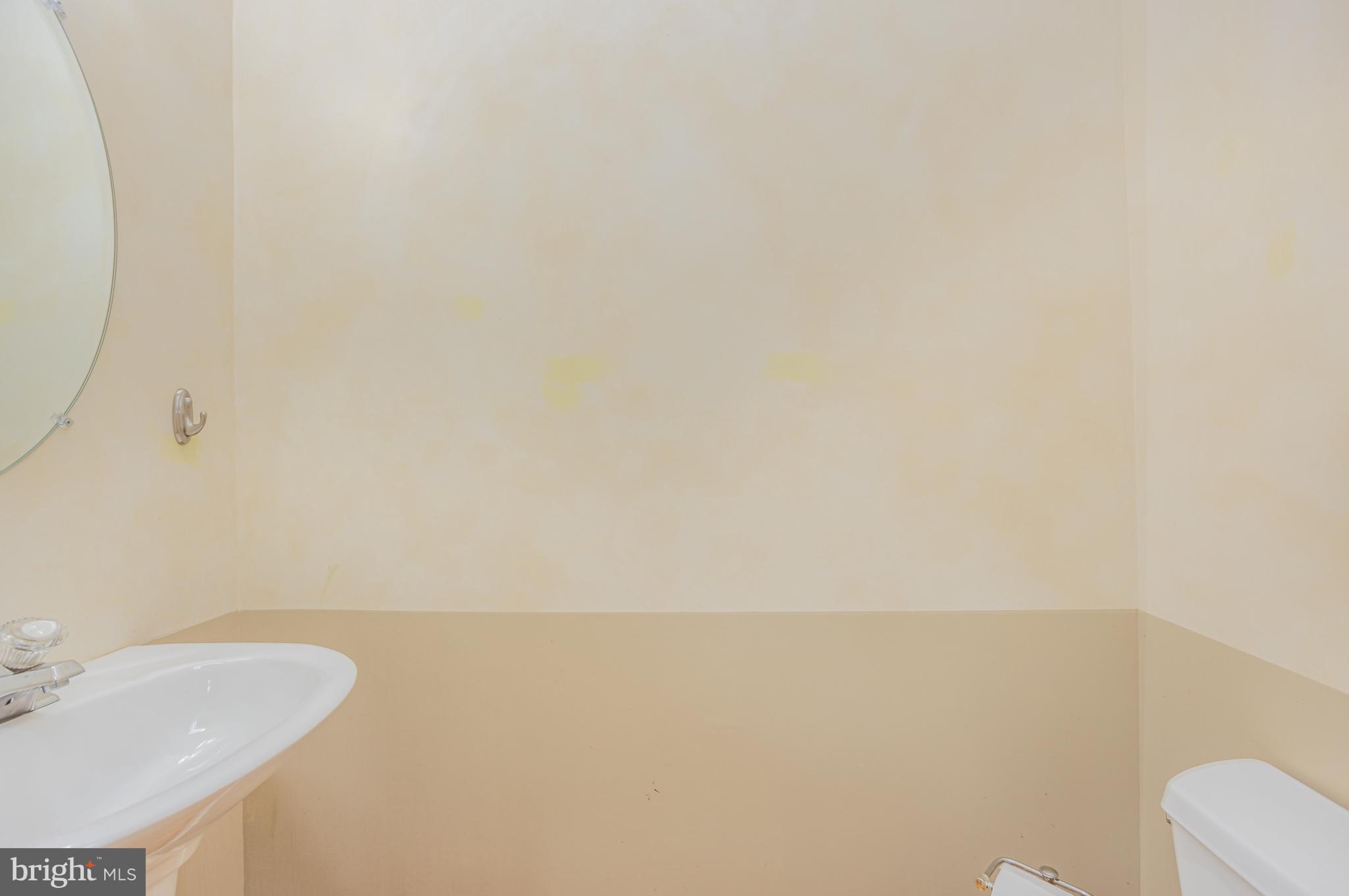 PELHAMWOOD - Residential Lease
