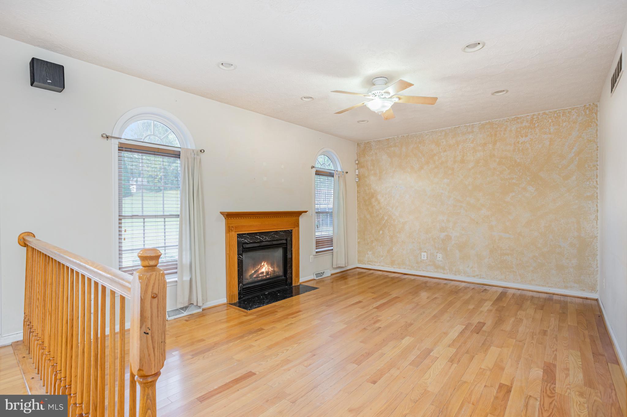 PELHAMWOOD - Residential Lease