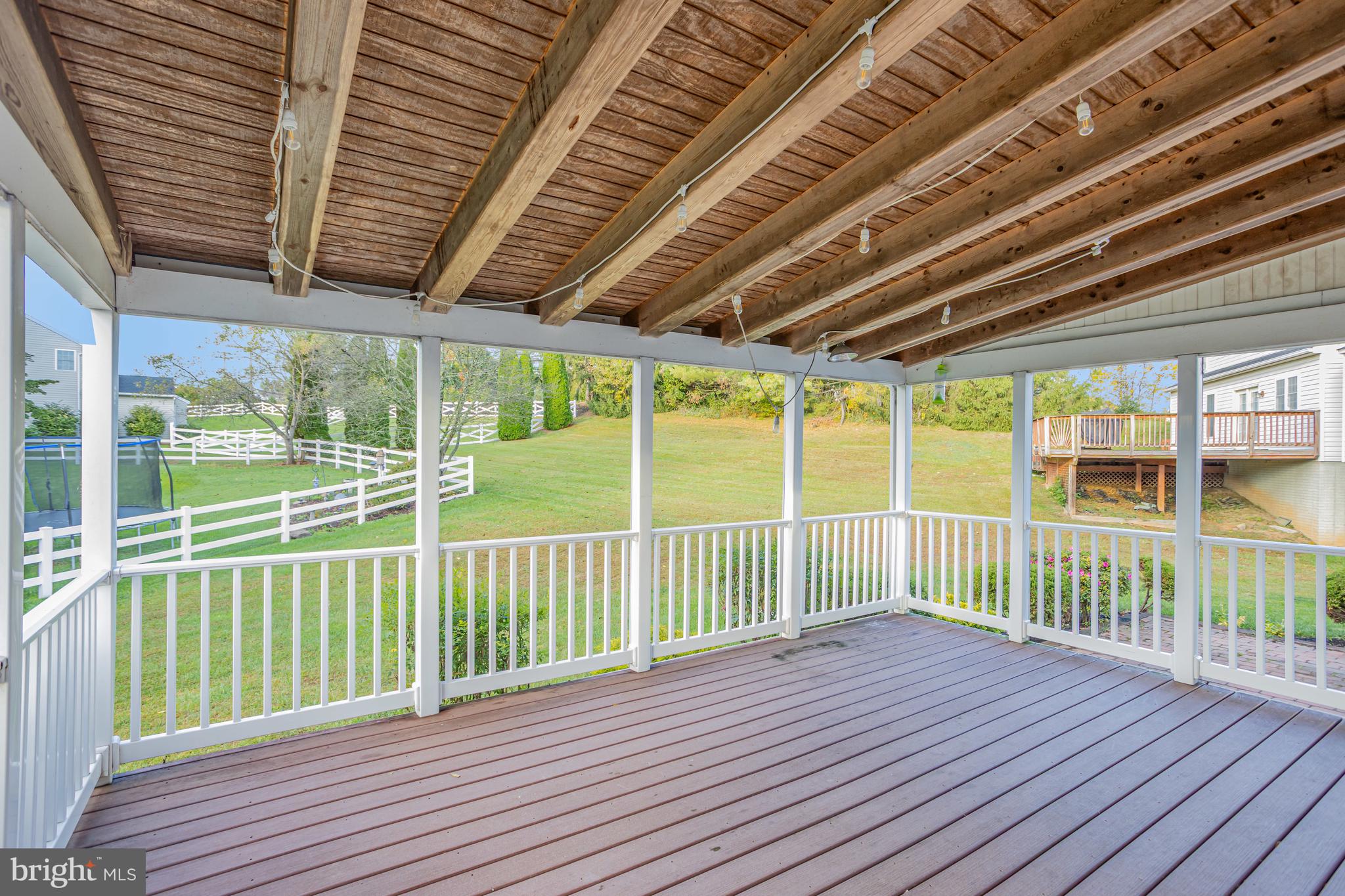PELHAMWOOD - Residential Lease